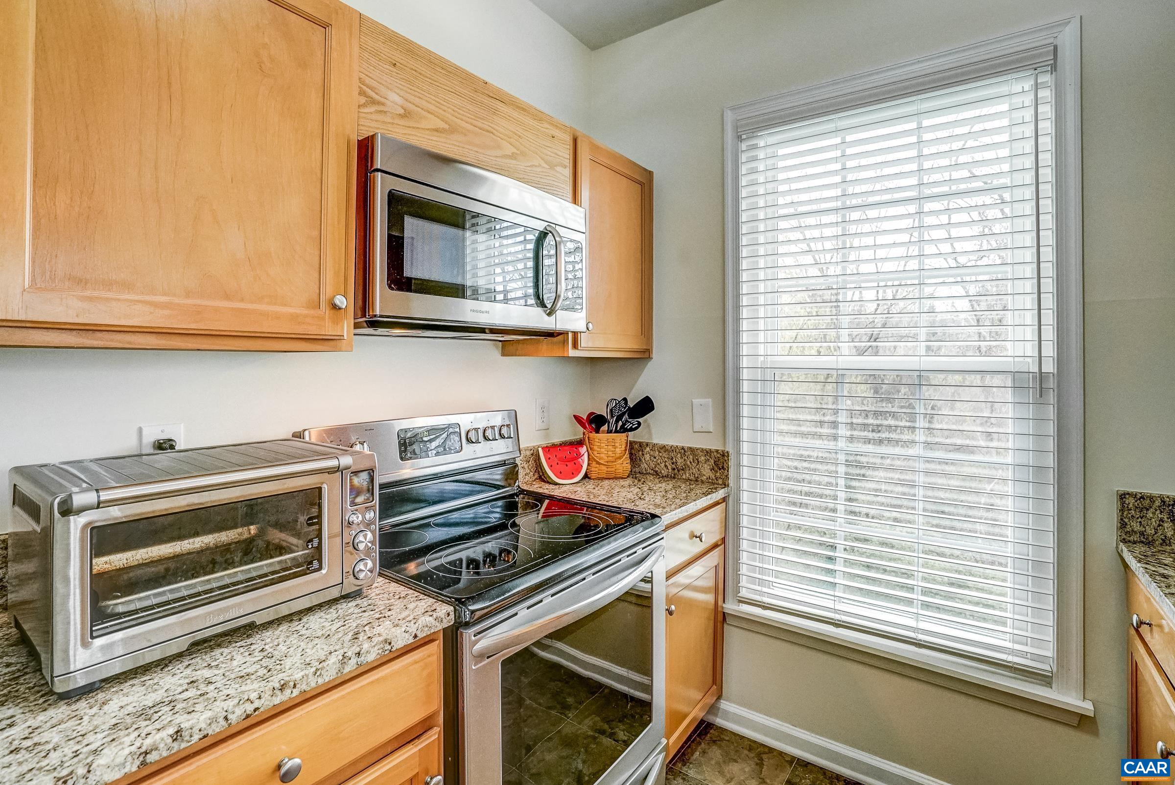 310 RIVERBEND DR Unit: 2C