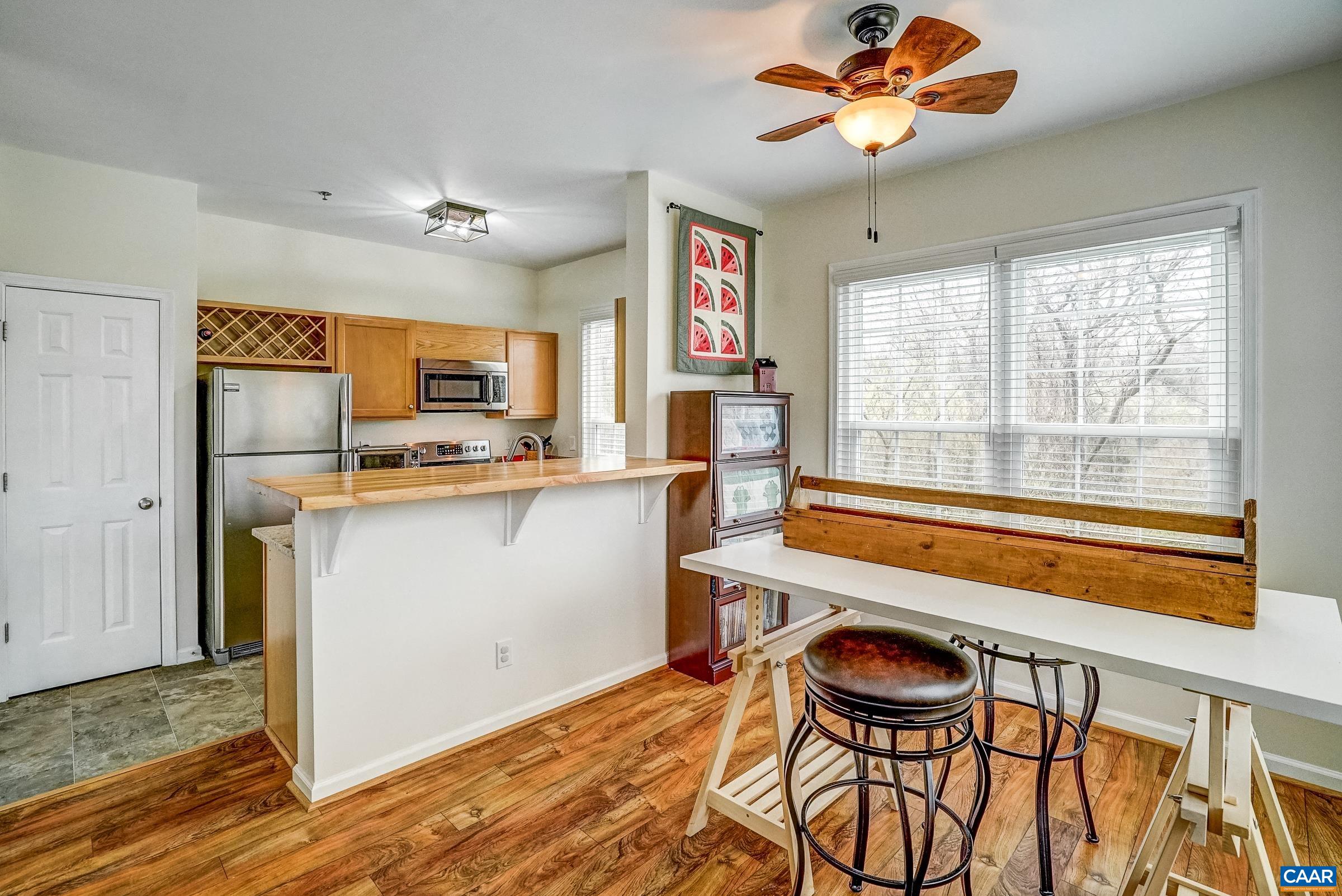 310 RIVERBEND DR Unit: 2C