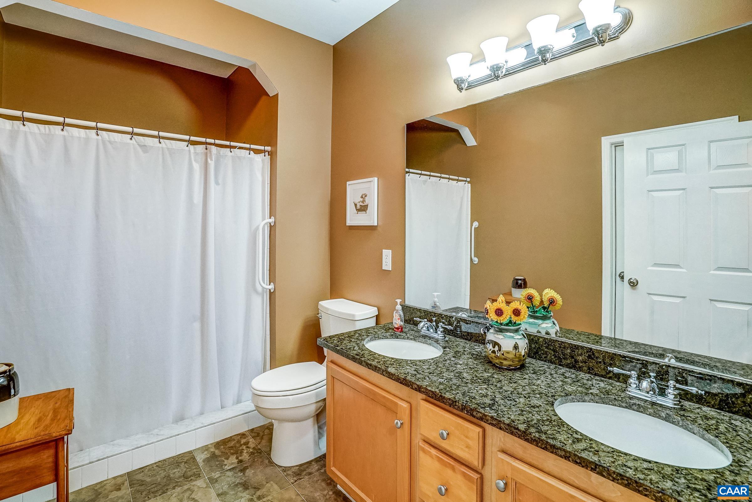 310 RIVERBEND DR Unit: 2C