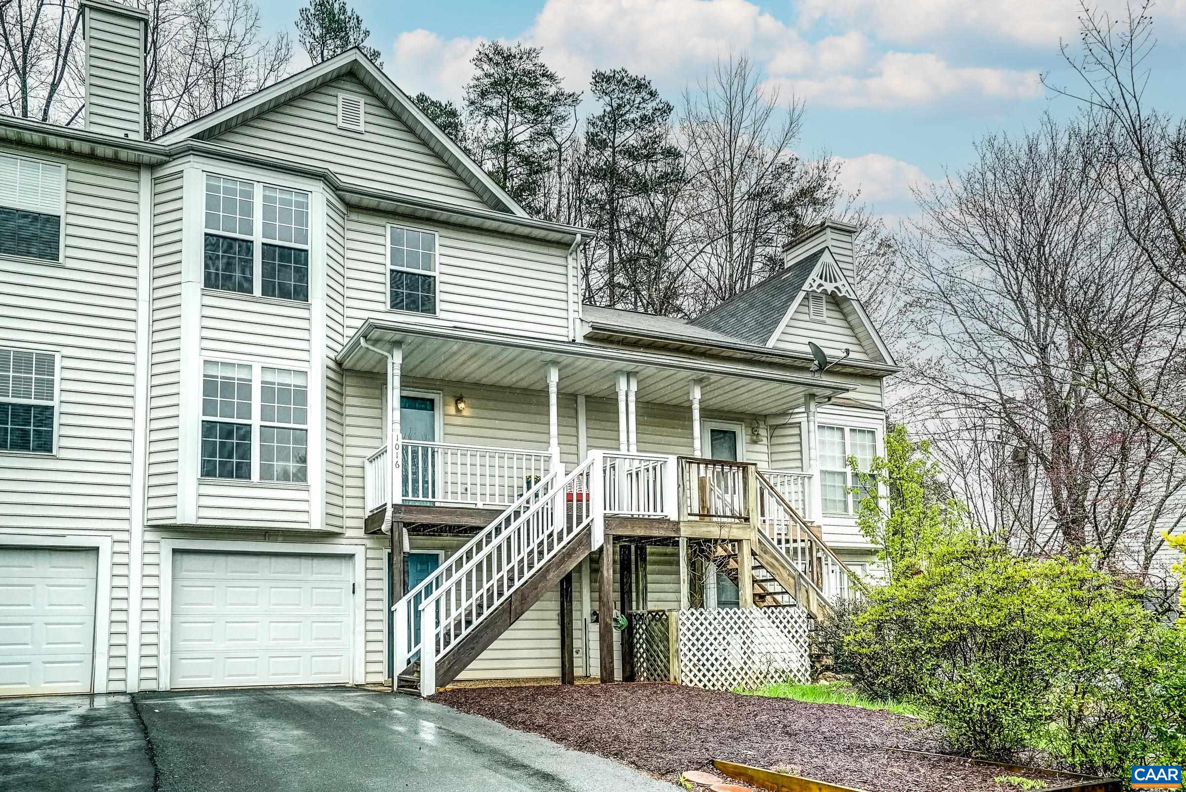 1016 TOWNE LN
