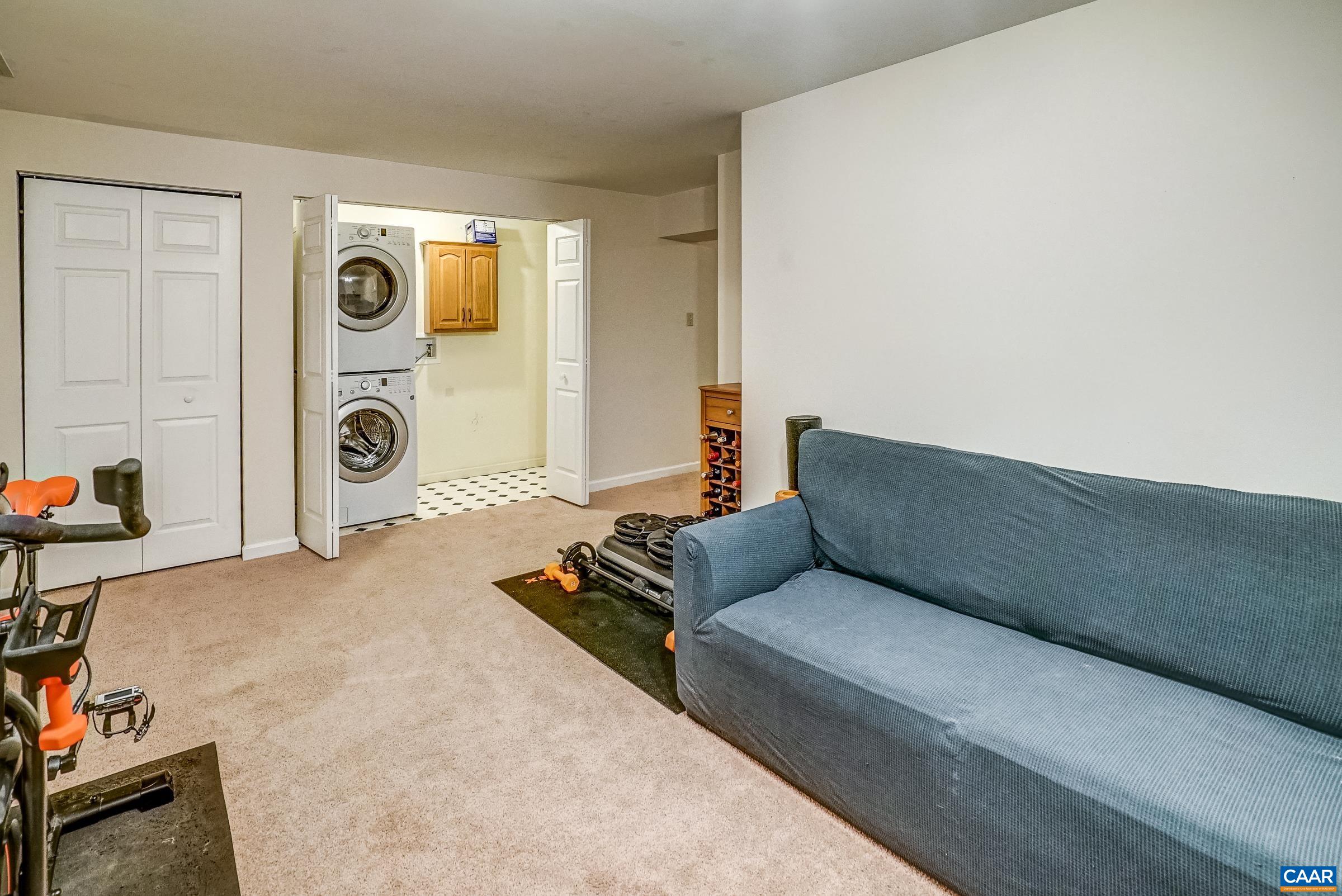 1016 TOWNE LN