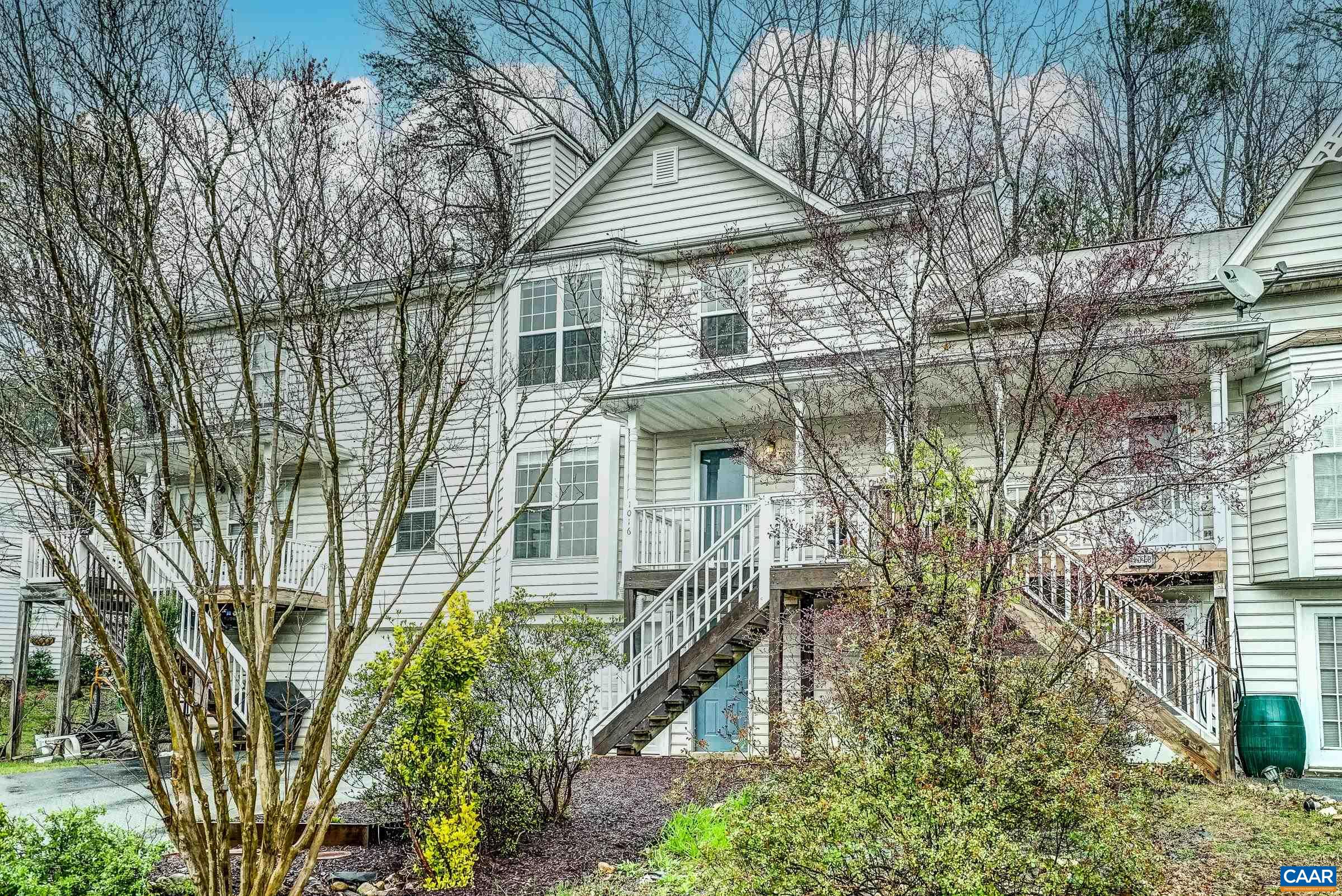 1016 TOWNE LN