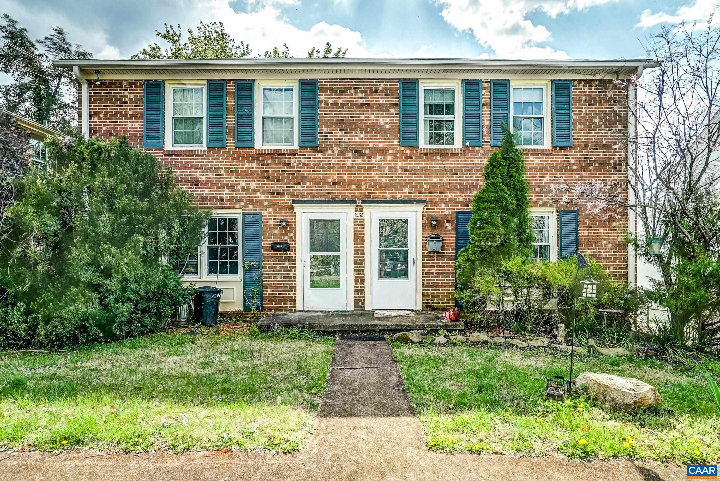 1038 LOCUST AVE Unit: A&B