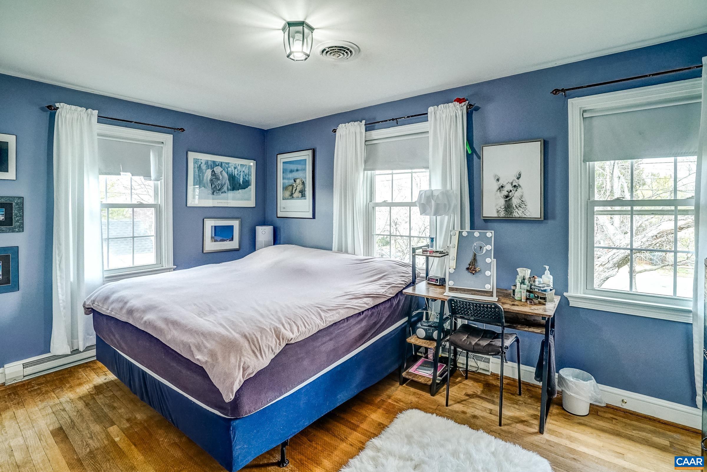 1038 LOCUST AVE Unit: A&B