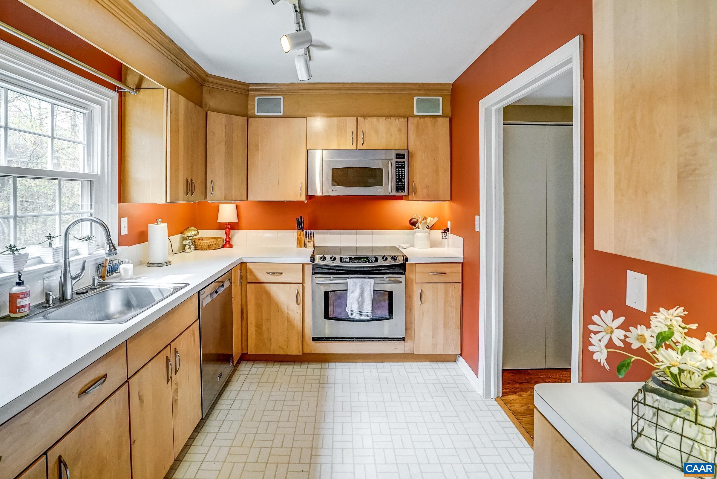 143 GEORGETOWN GREEN