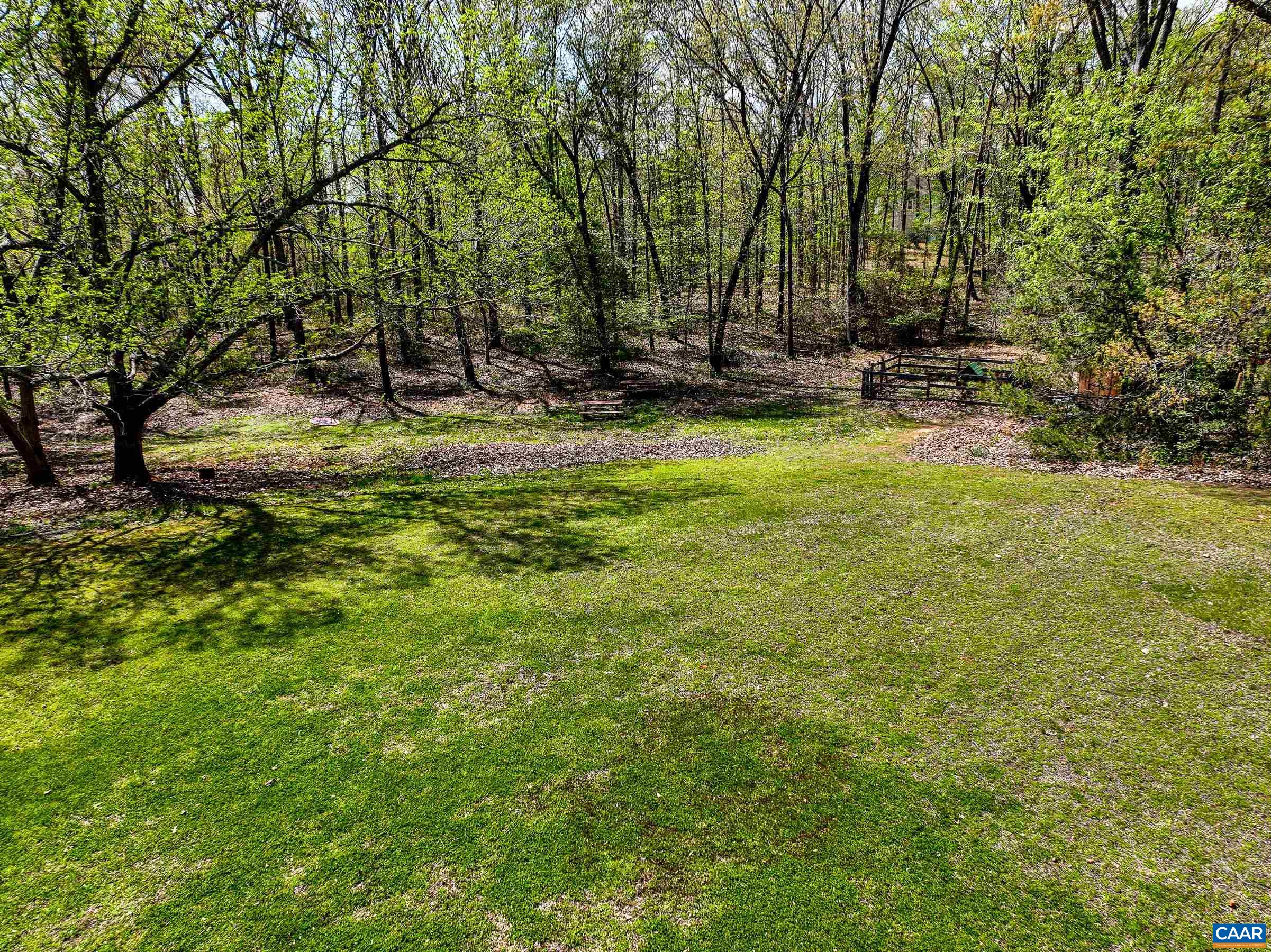 5210 TANAGER WOODS DR