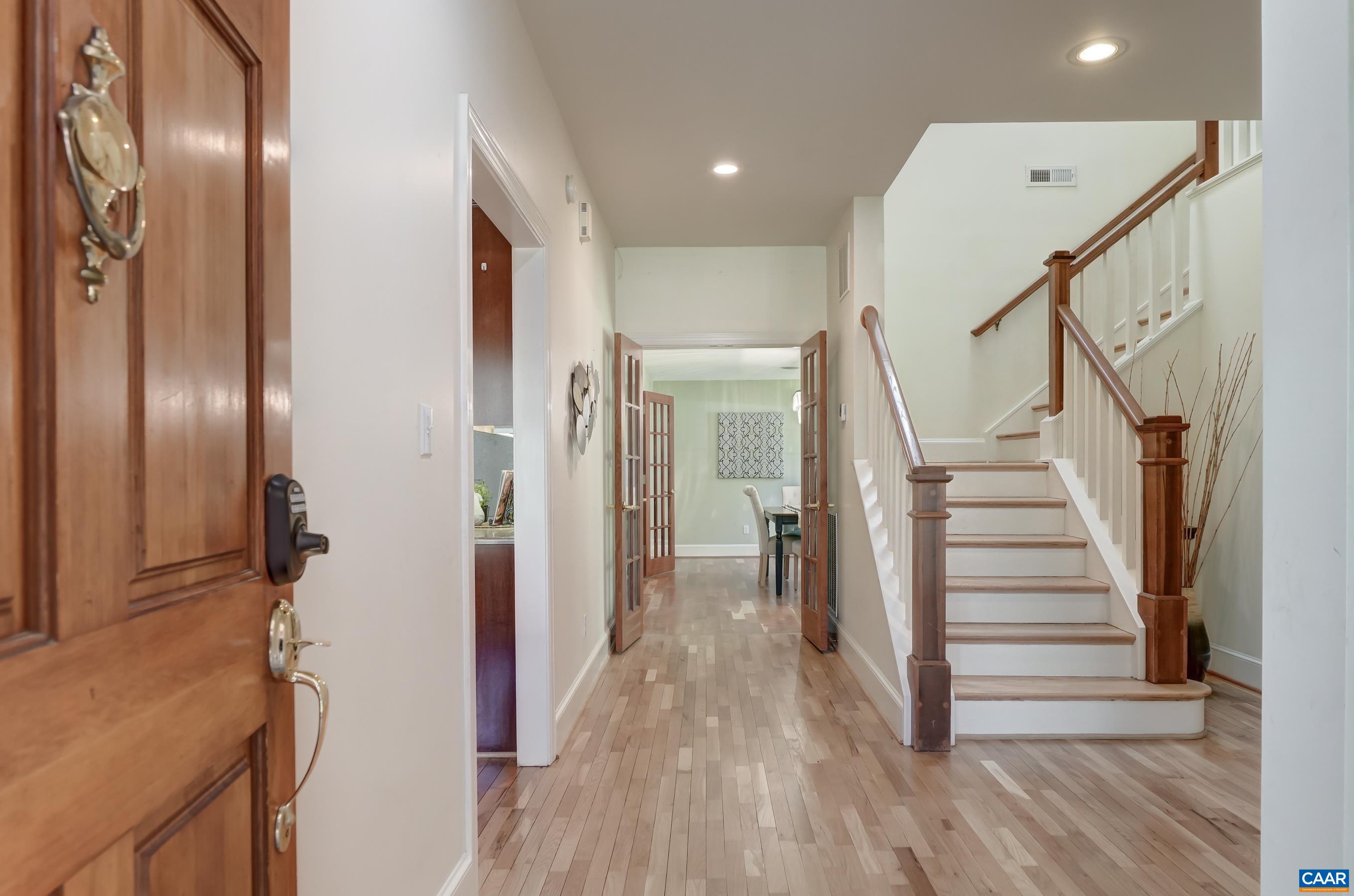 5210 TANAGER WOODS DR