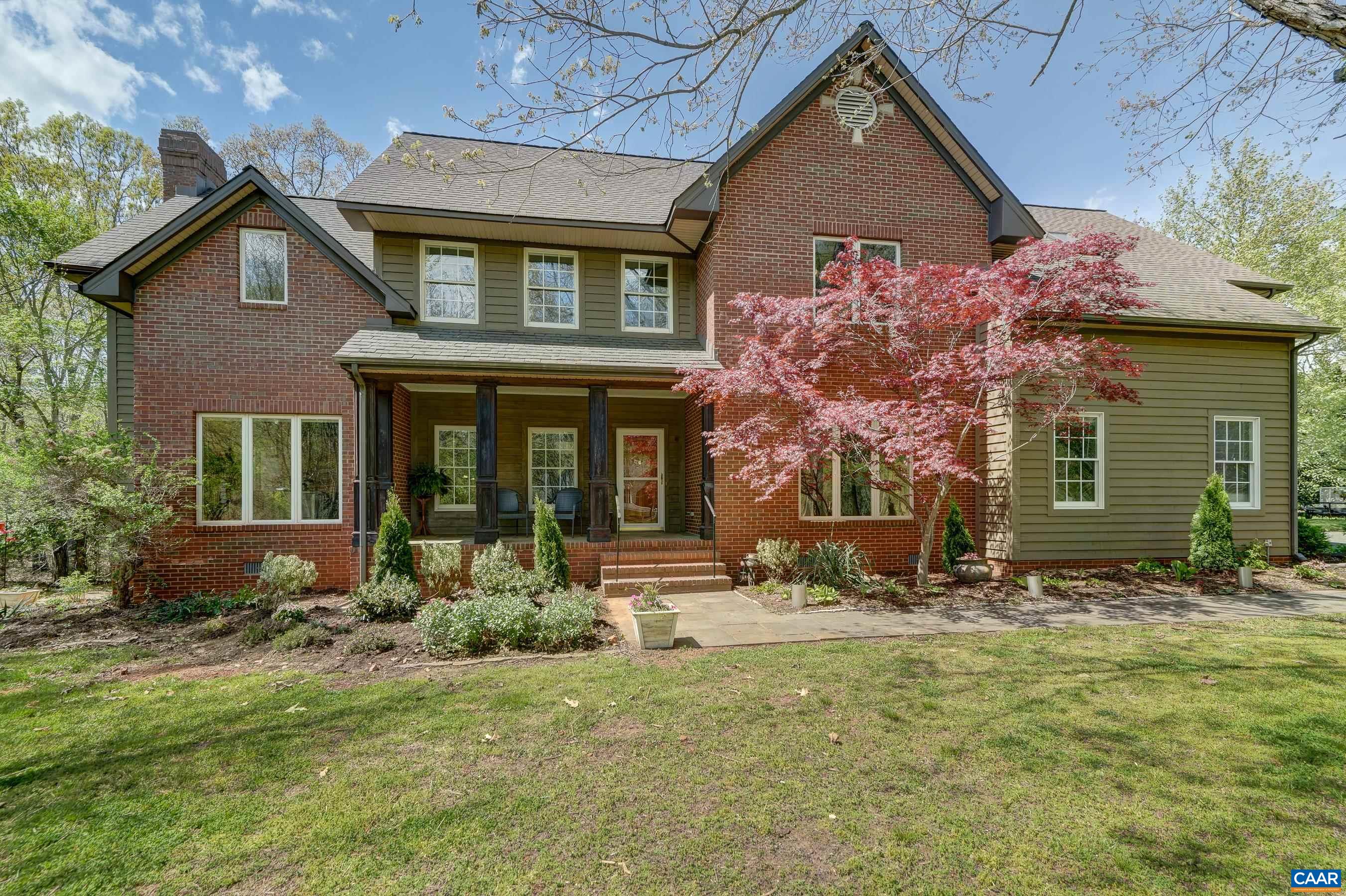 5210 TANAGER WOODS DR