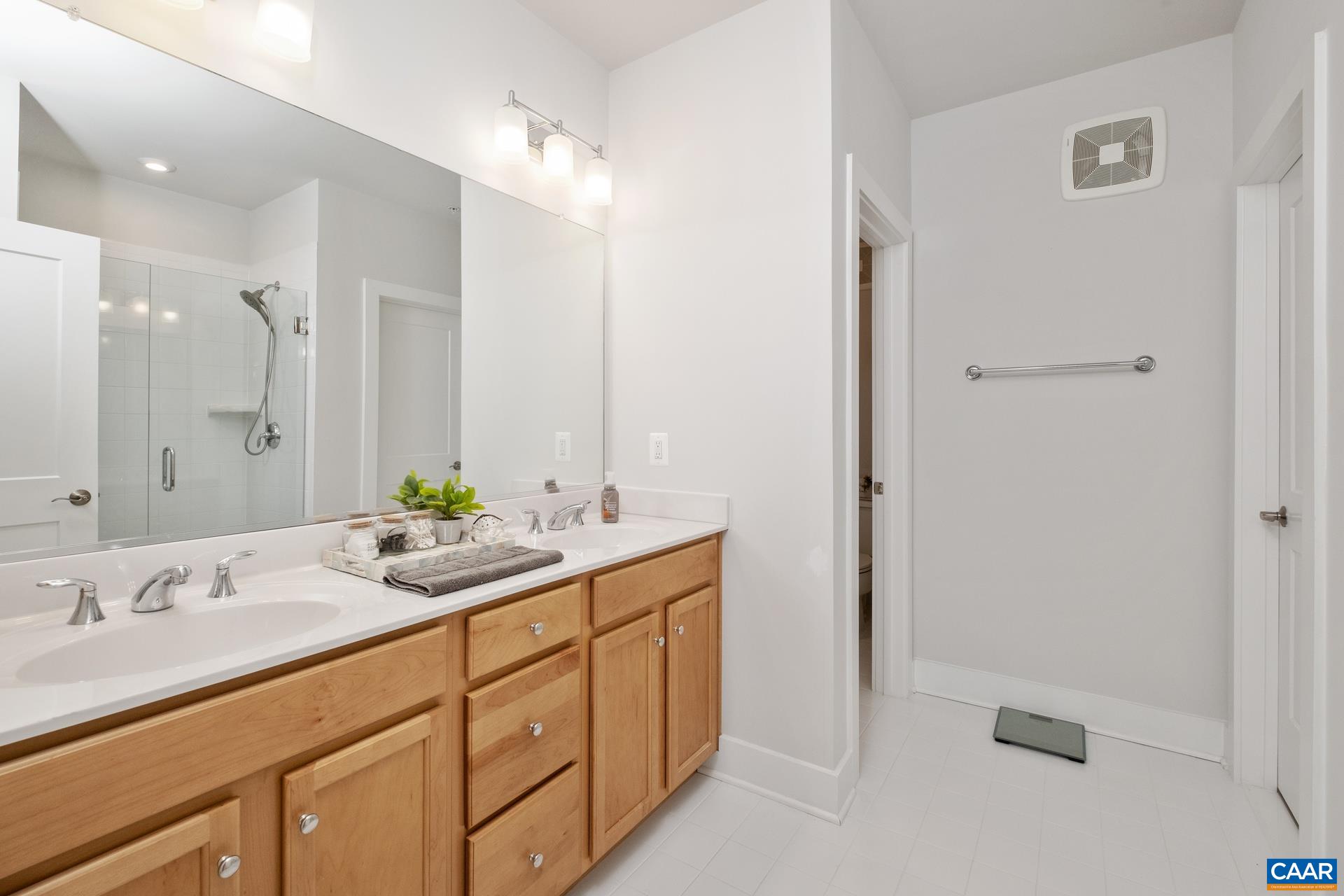 656 NOUSH CT Unit: A