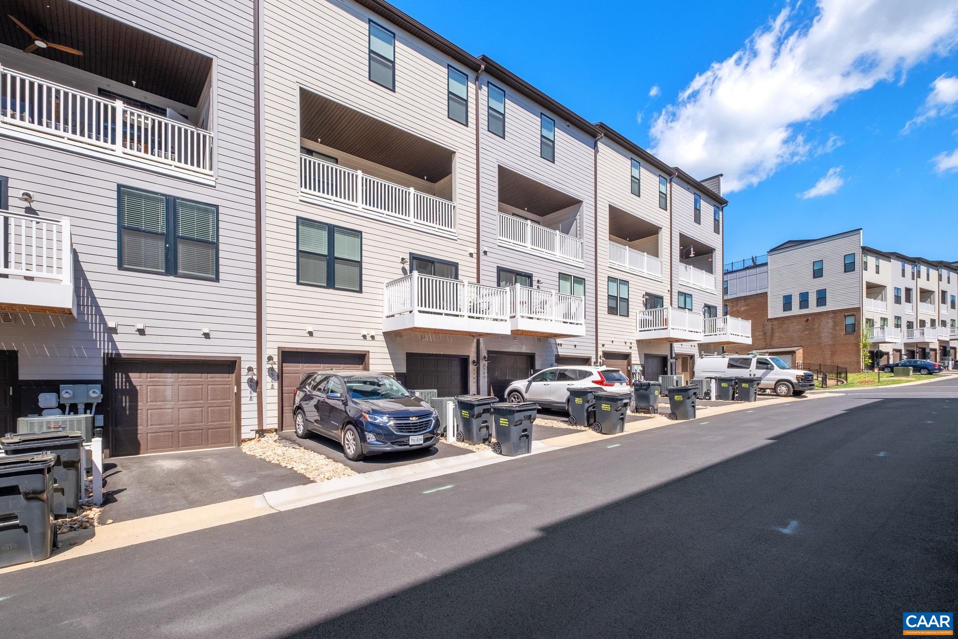 656 NOUSH CT Unit: A