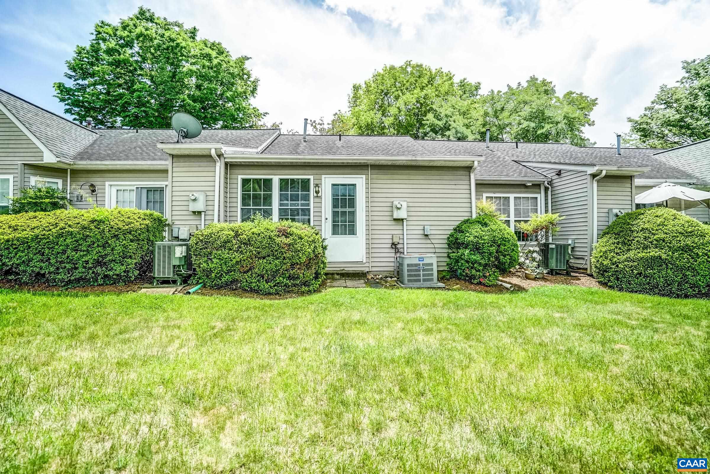 1246 GAZEBO CT