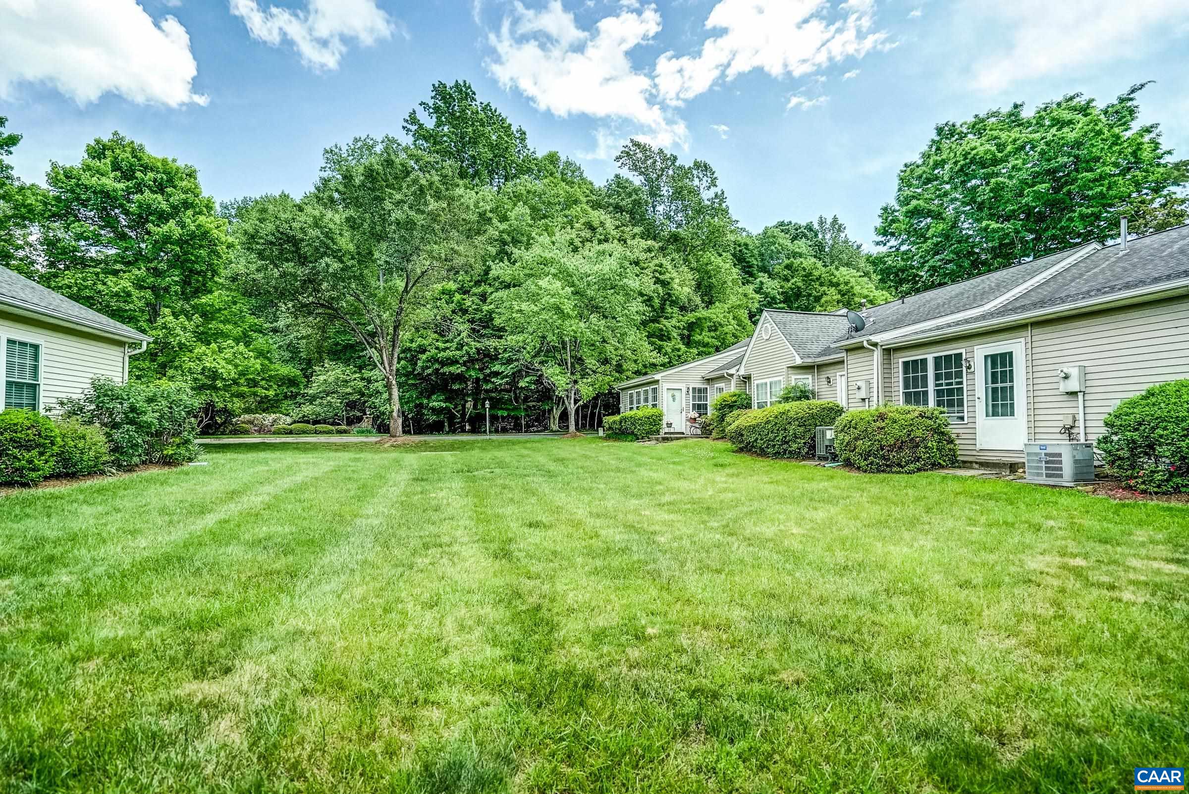 1246 GAZEBO CT