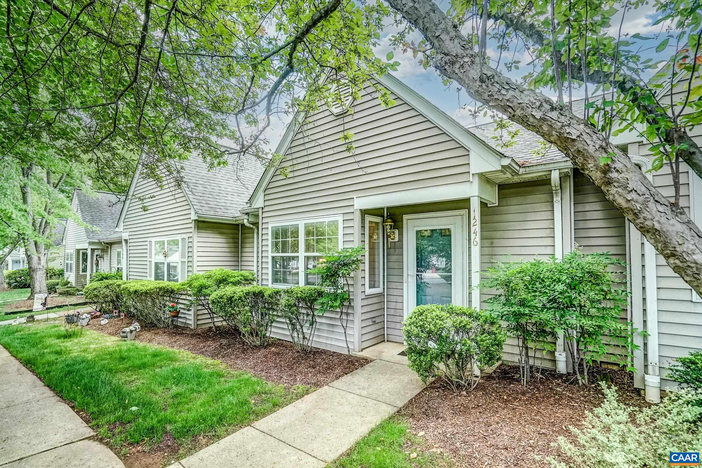 1246 GAZEBO CT