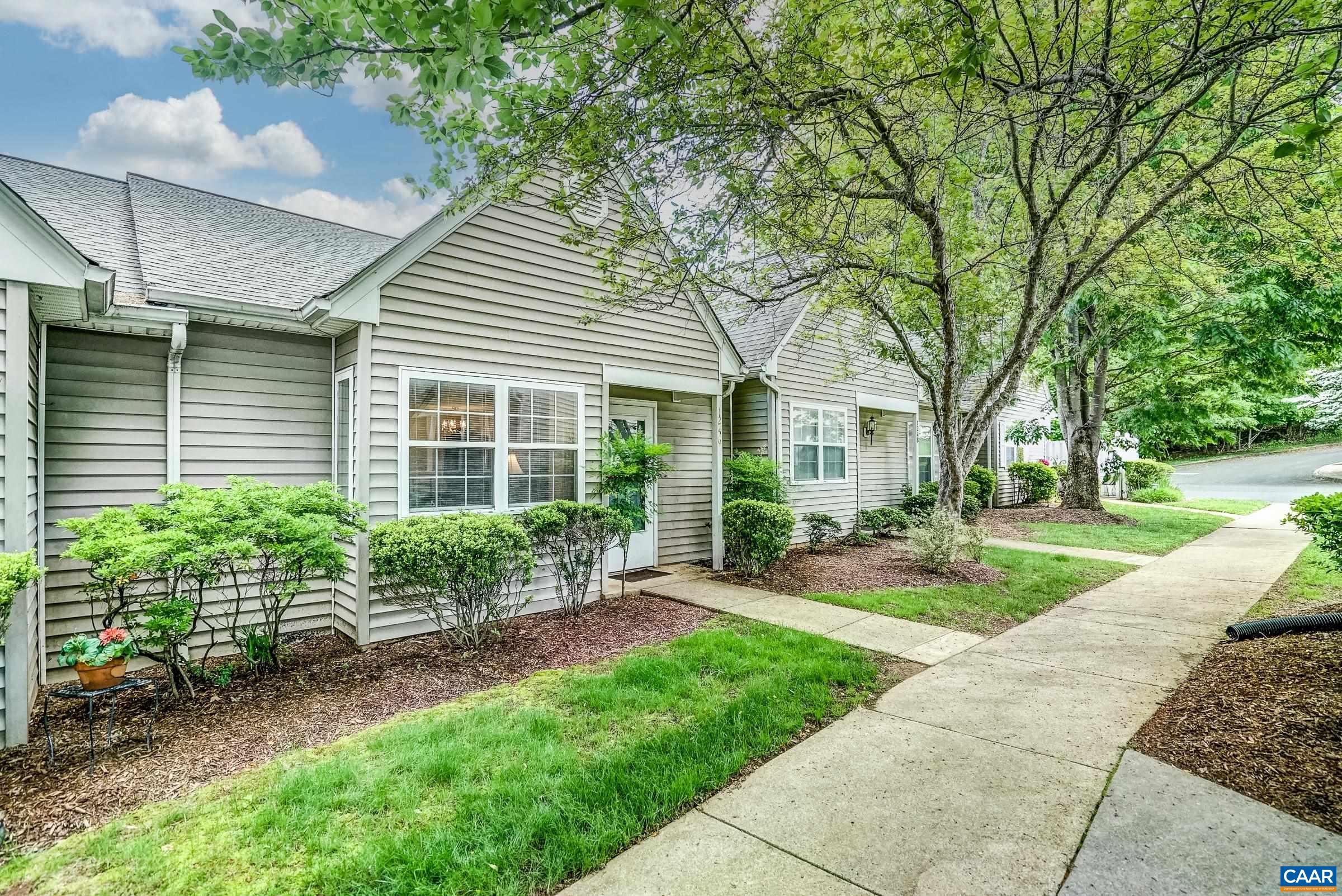 1246 GAZEBO CT
