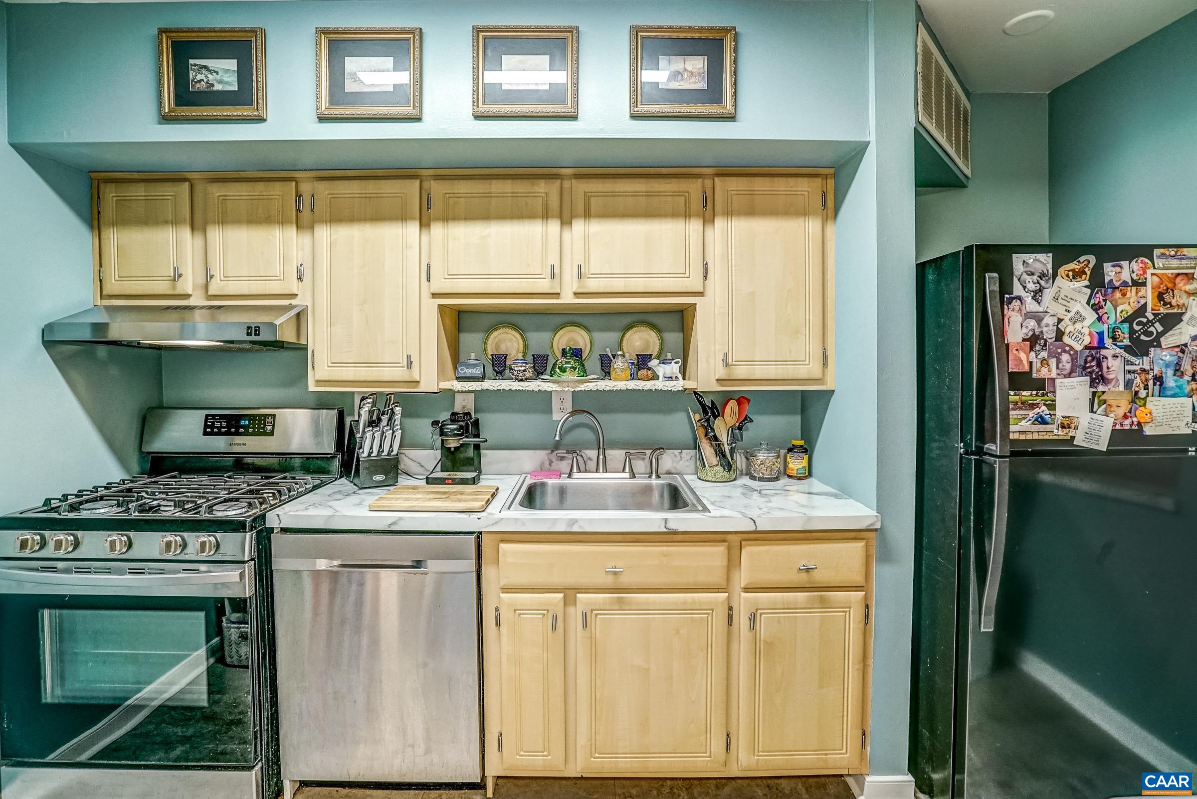 164 HESSIAN HILLS WAY Unit: 4