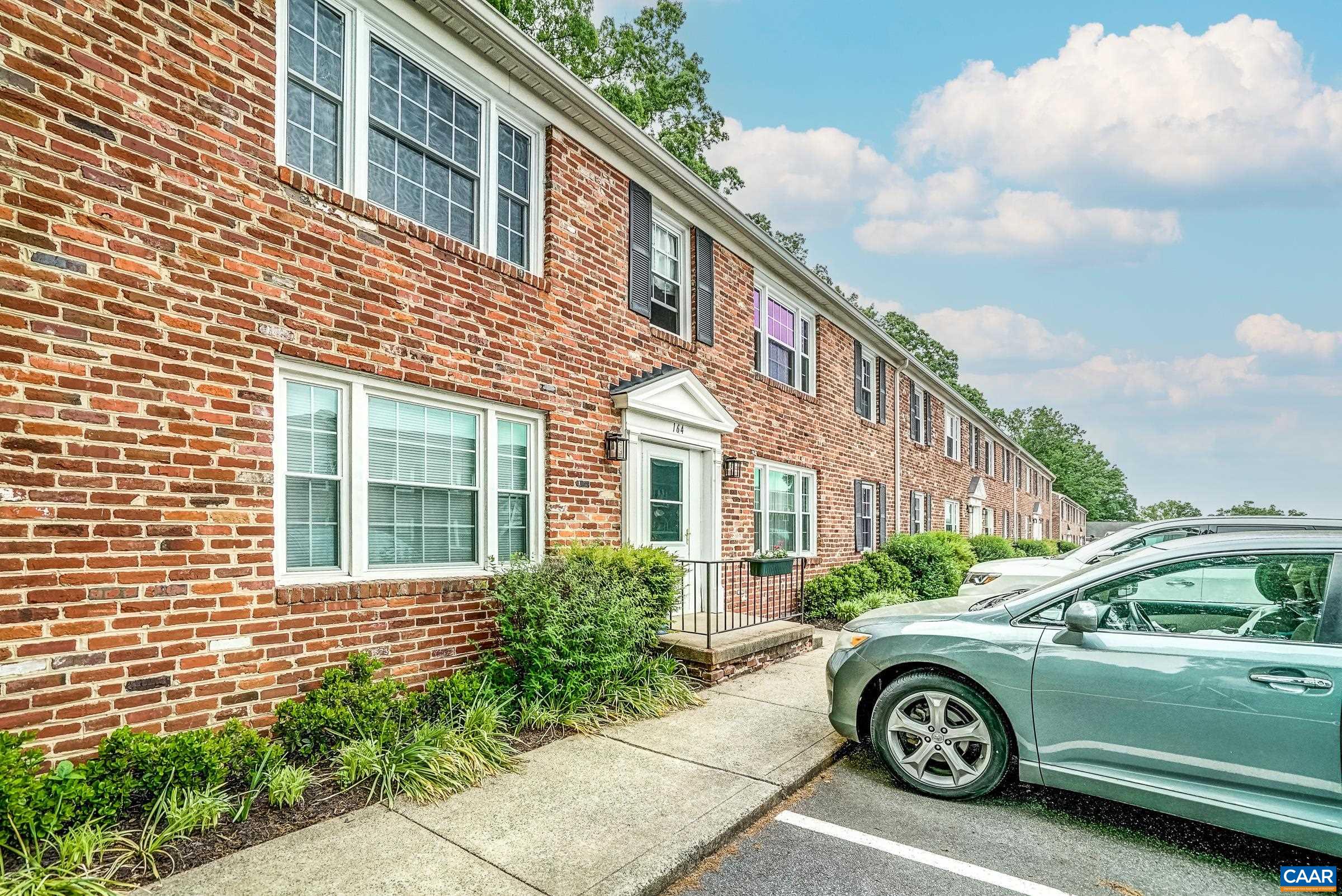 164 HESSIAN HILLS WAY Unit: 4