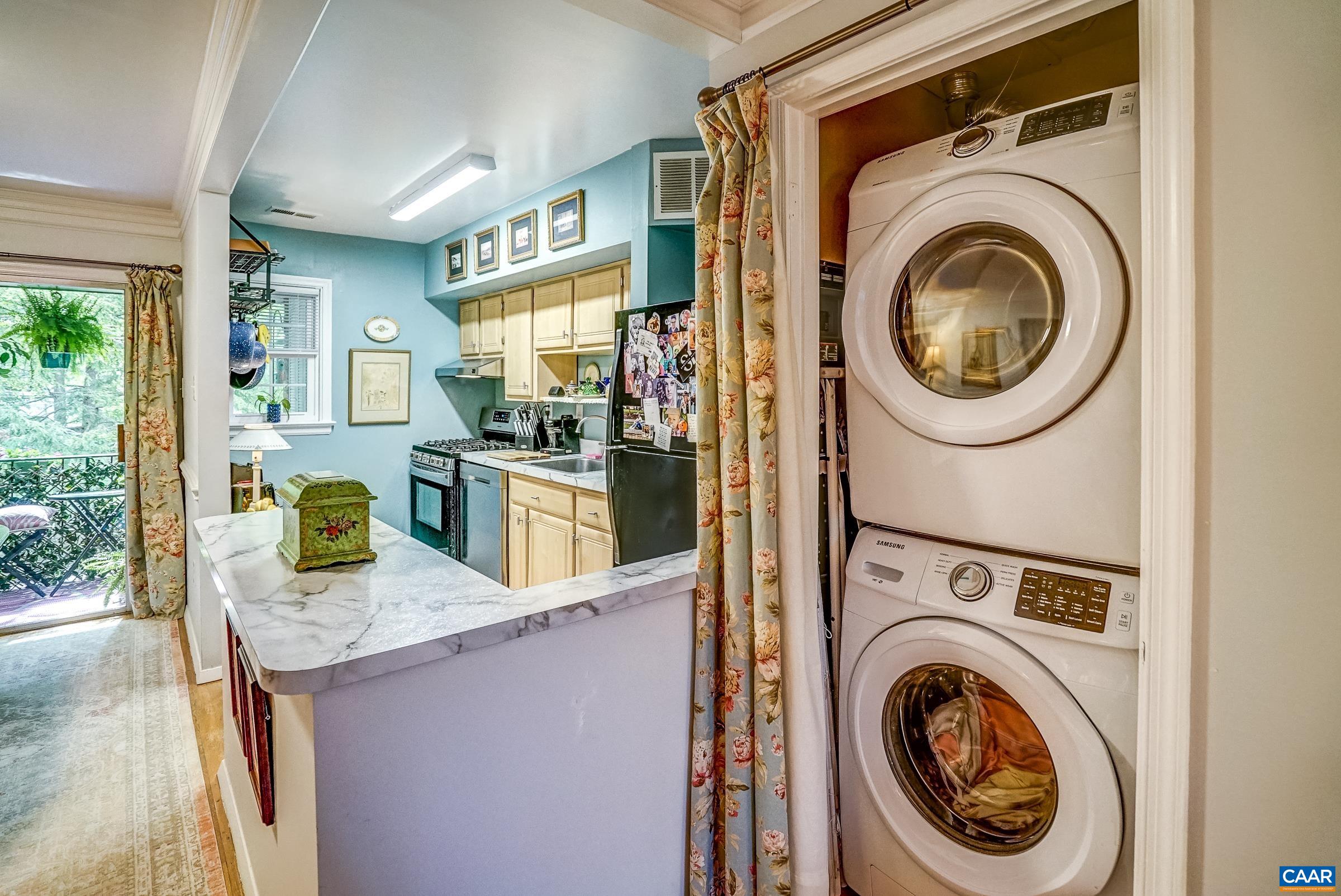 164 HESSIAN HILLS WAY Unit: 4