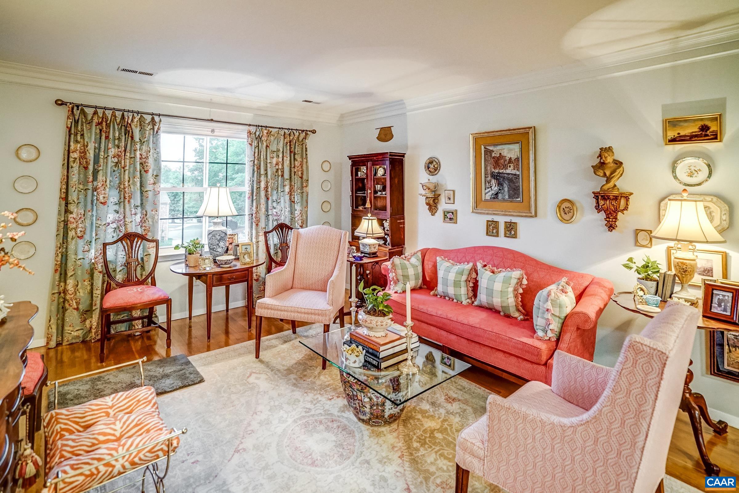 164 HESSIAN HILLS WAY Unit: 4