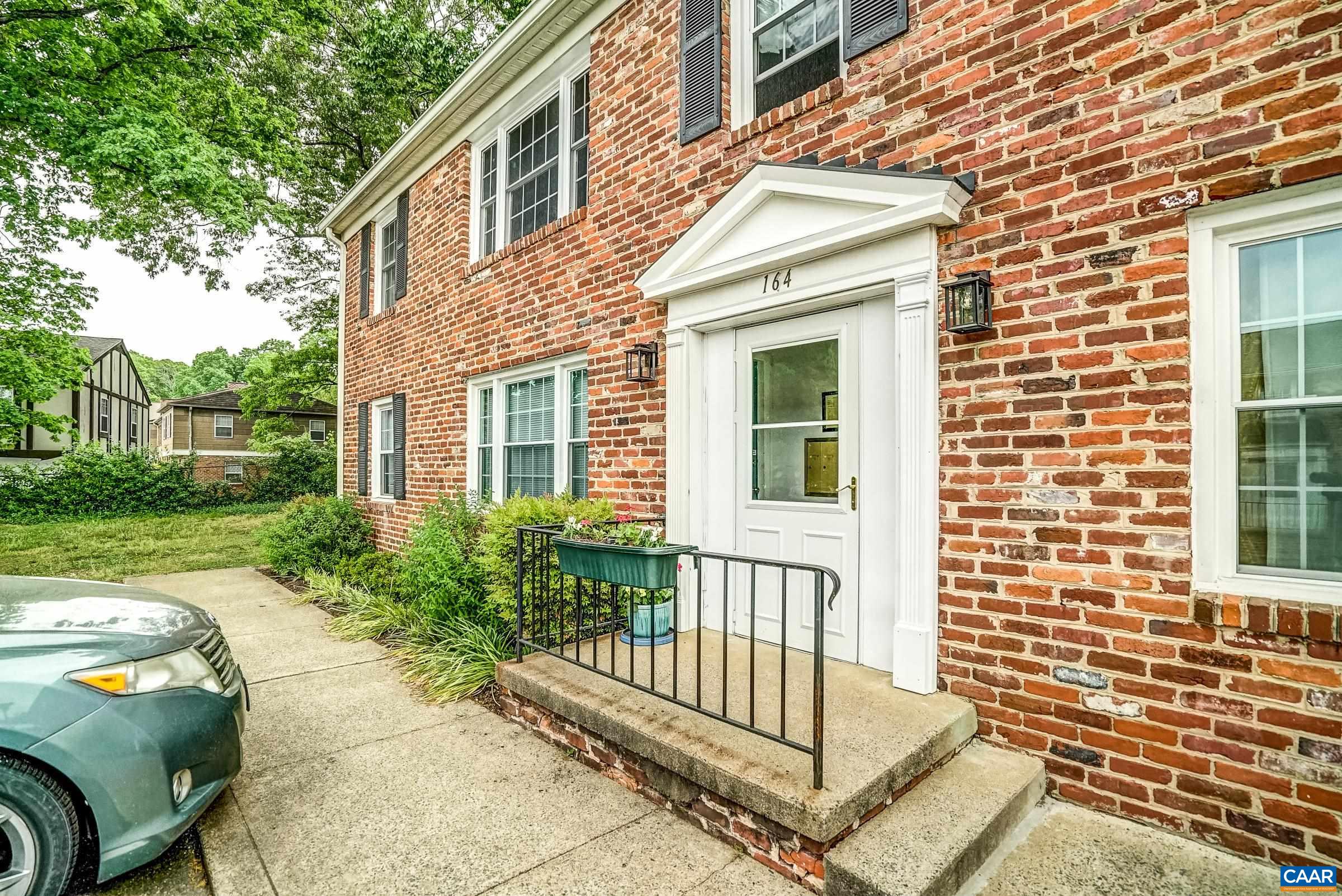 164 HESSIAN HILLS WAY Unit: 4