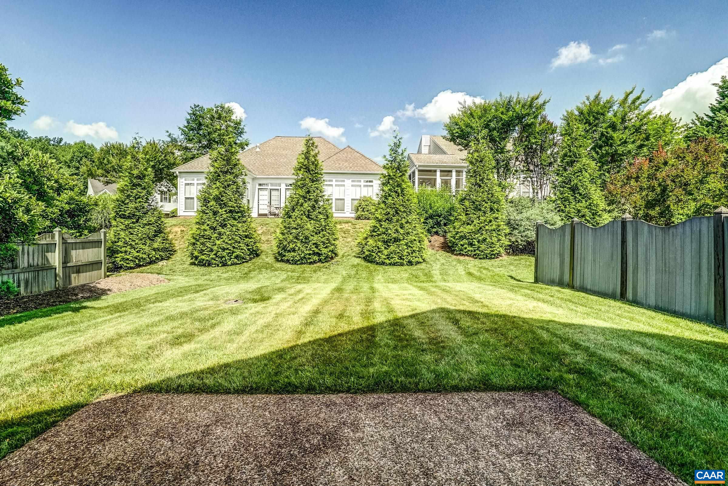 1311 STONEGATE CT