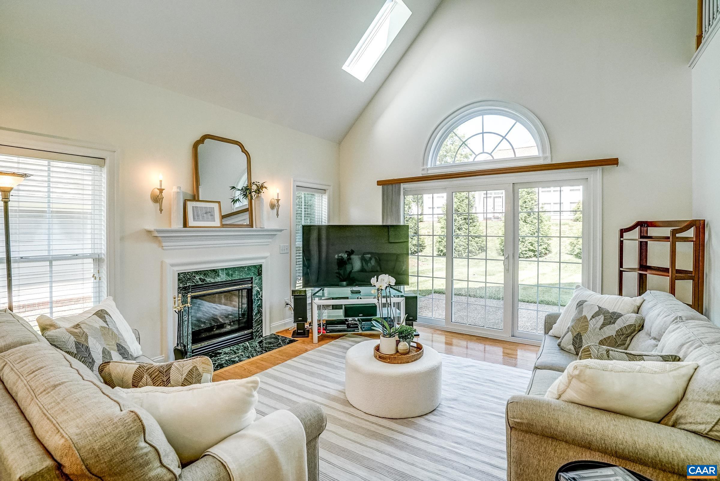 1311 STONEGATE CT