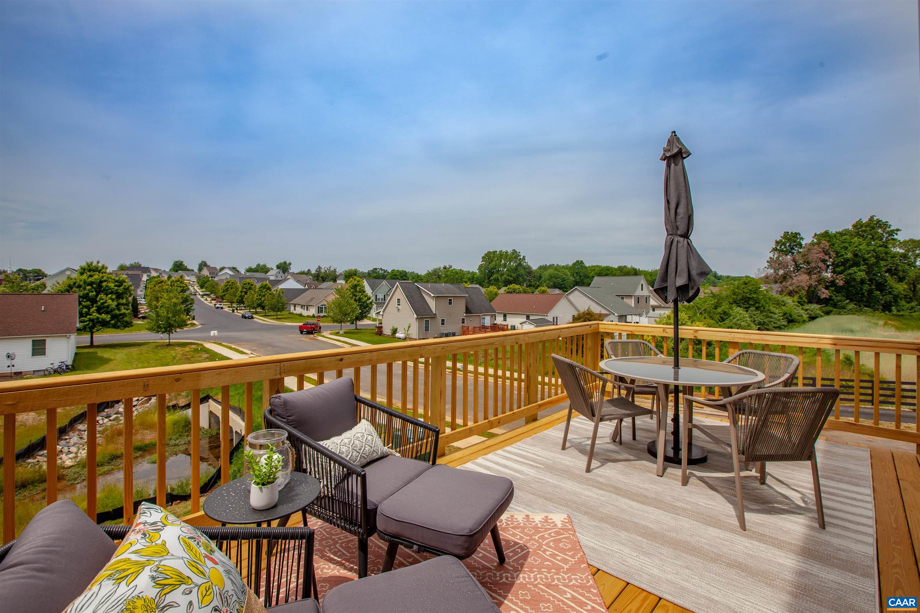281 WILLOWSHIRE CT