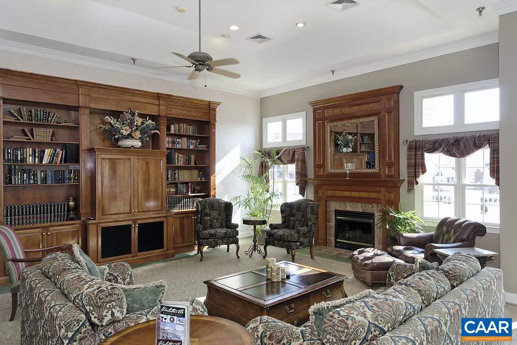 1035 WEYBRIDGE CT Unit: 205