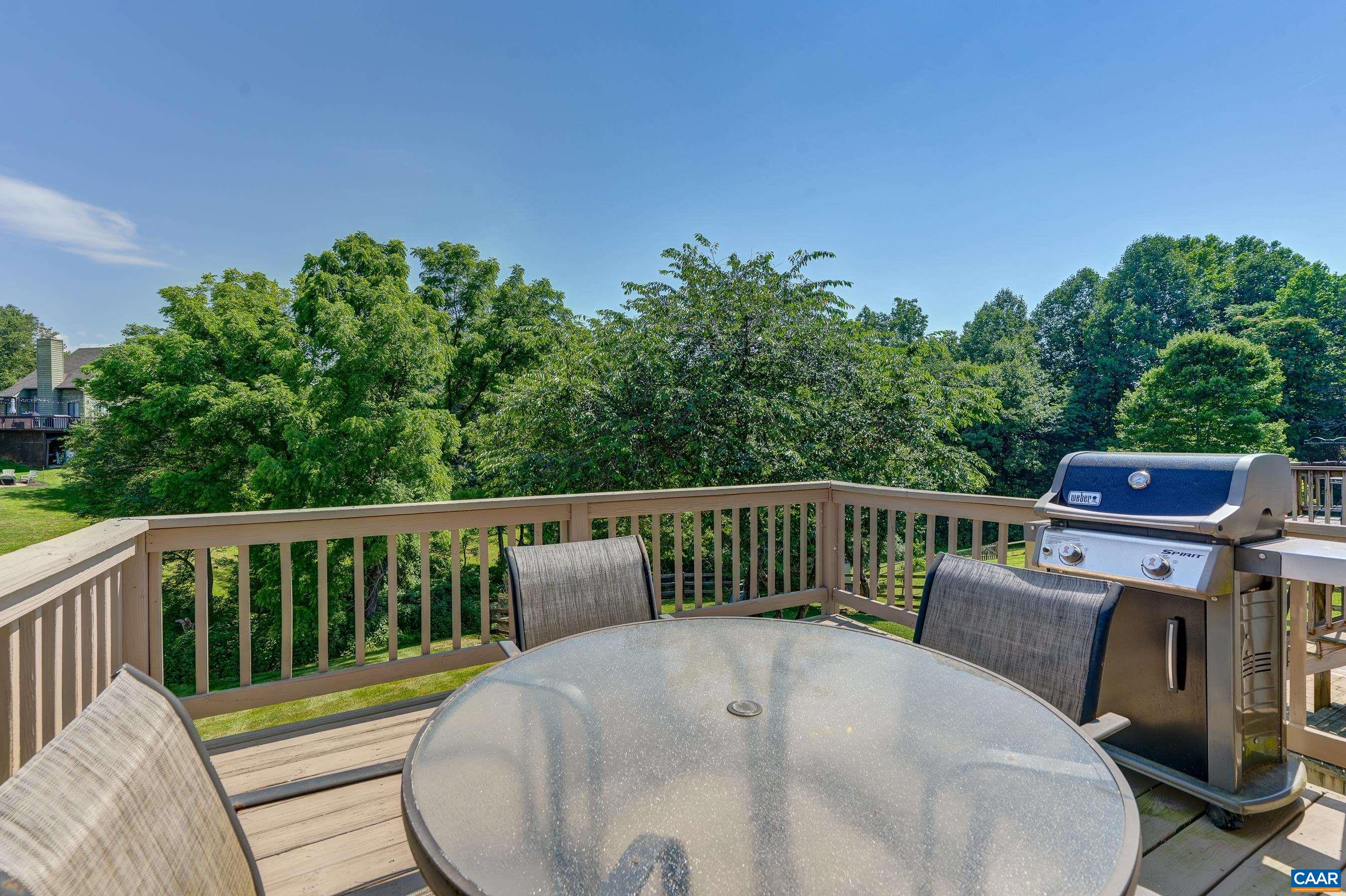 1069 AMBER RIDGE RD