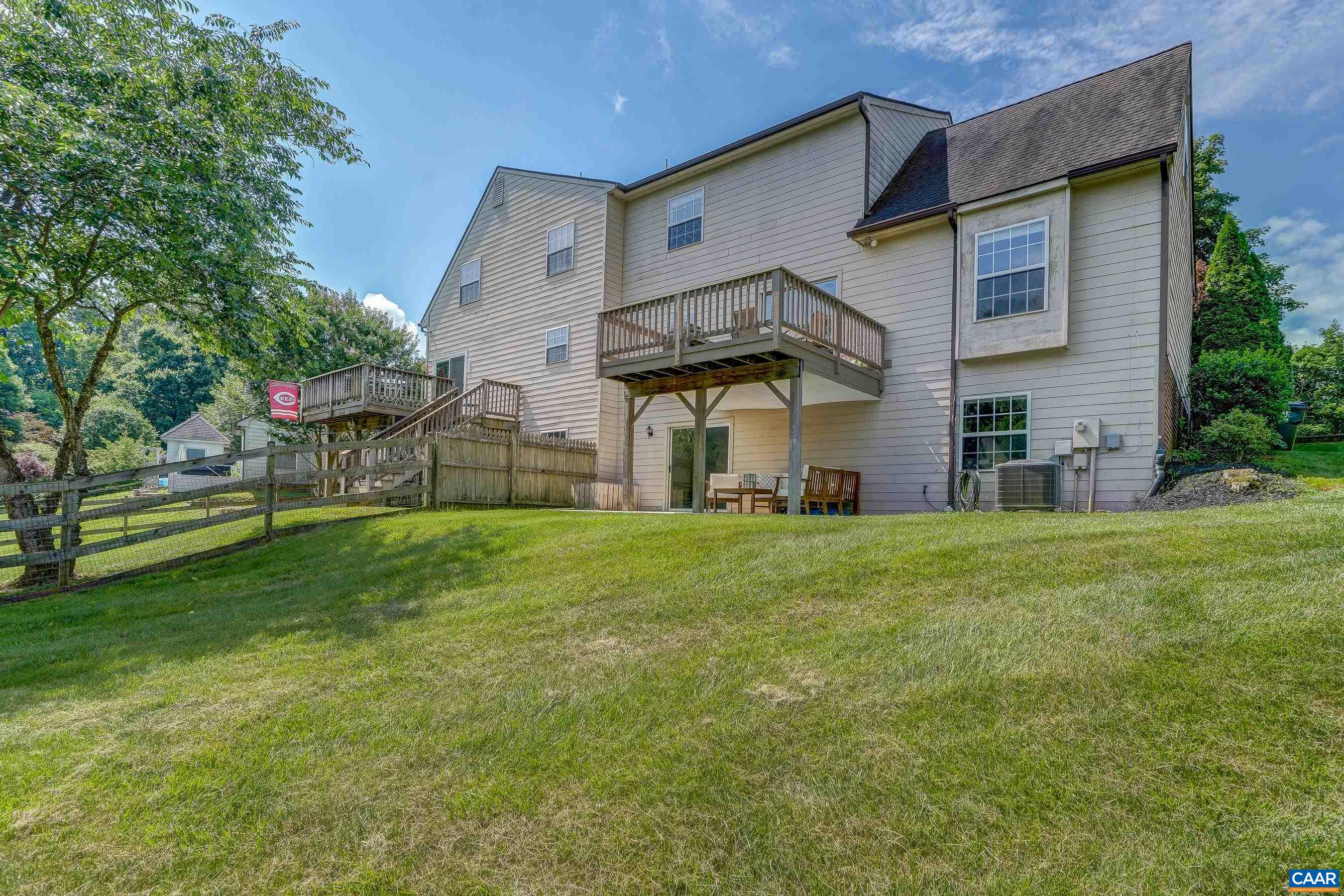 1069 AMBER RIDGE RD