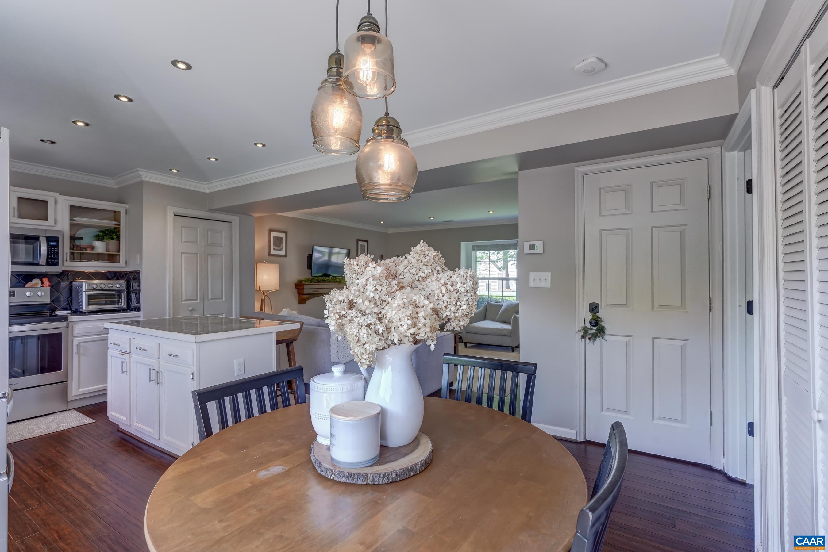 1069 AMBER RIDGE RD