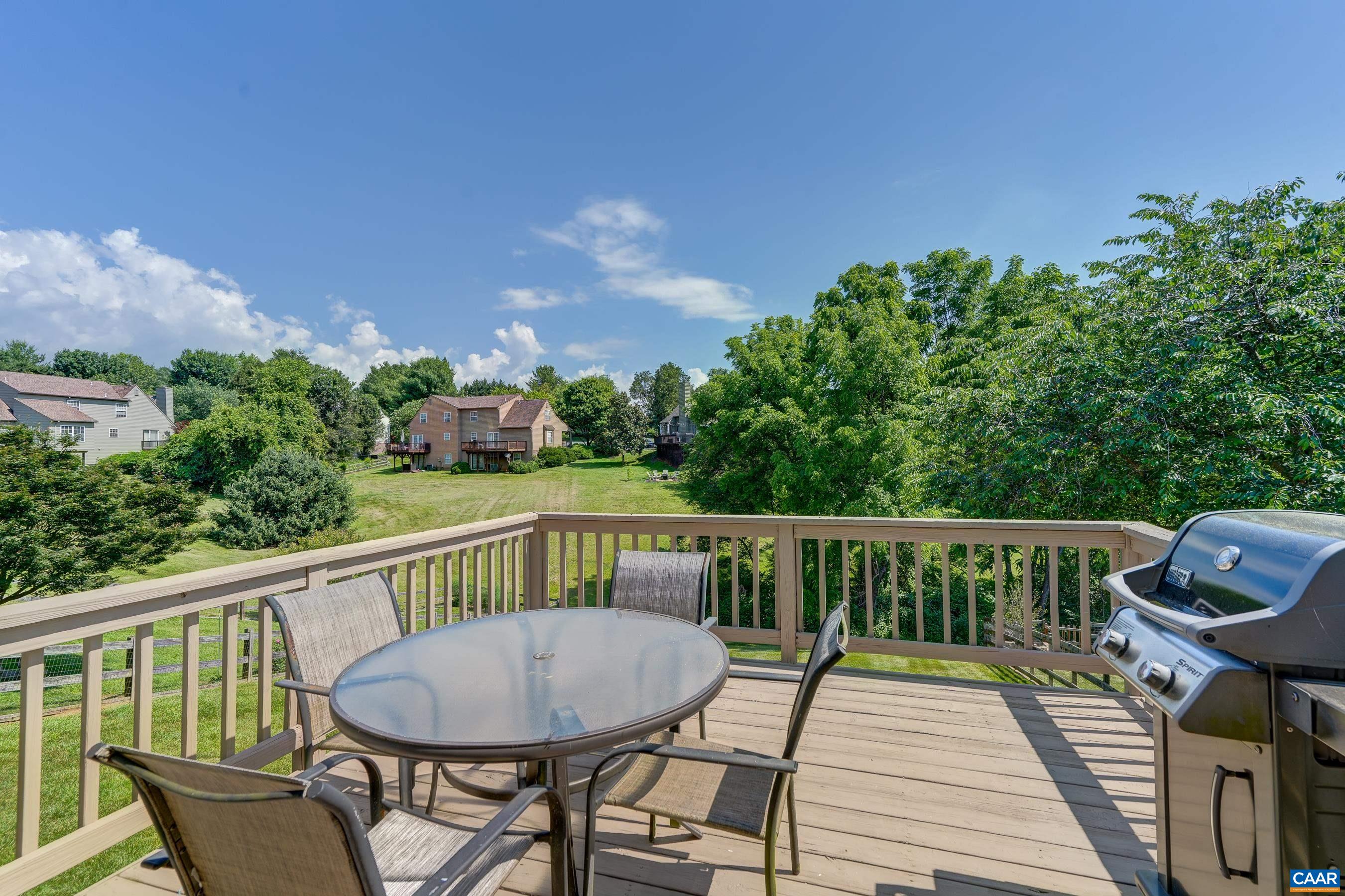 1069 AMBER RIDGE RD