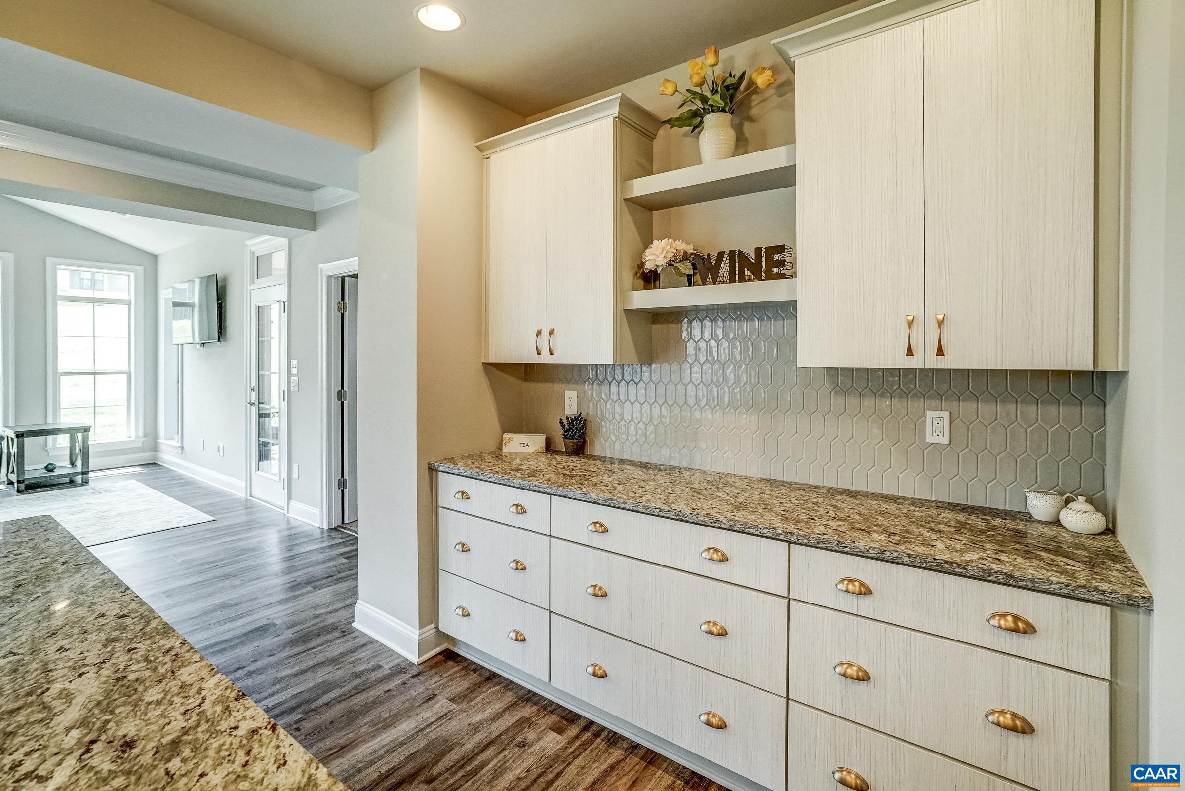 3358 CROSSCREEK PL