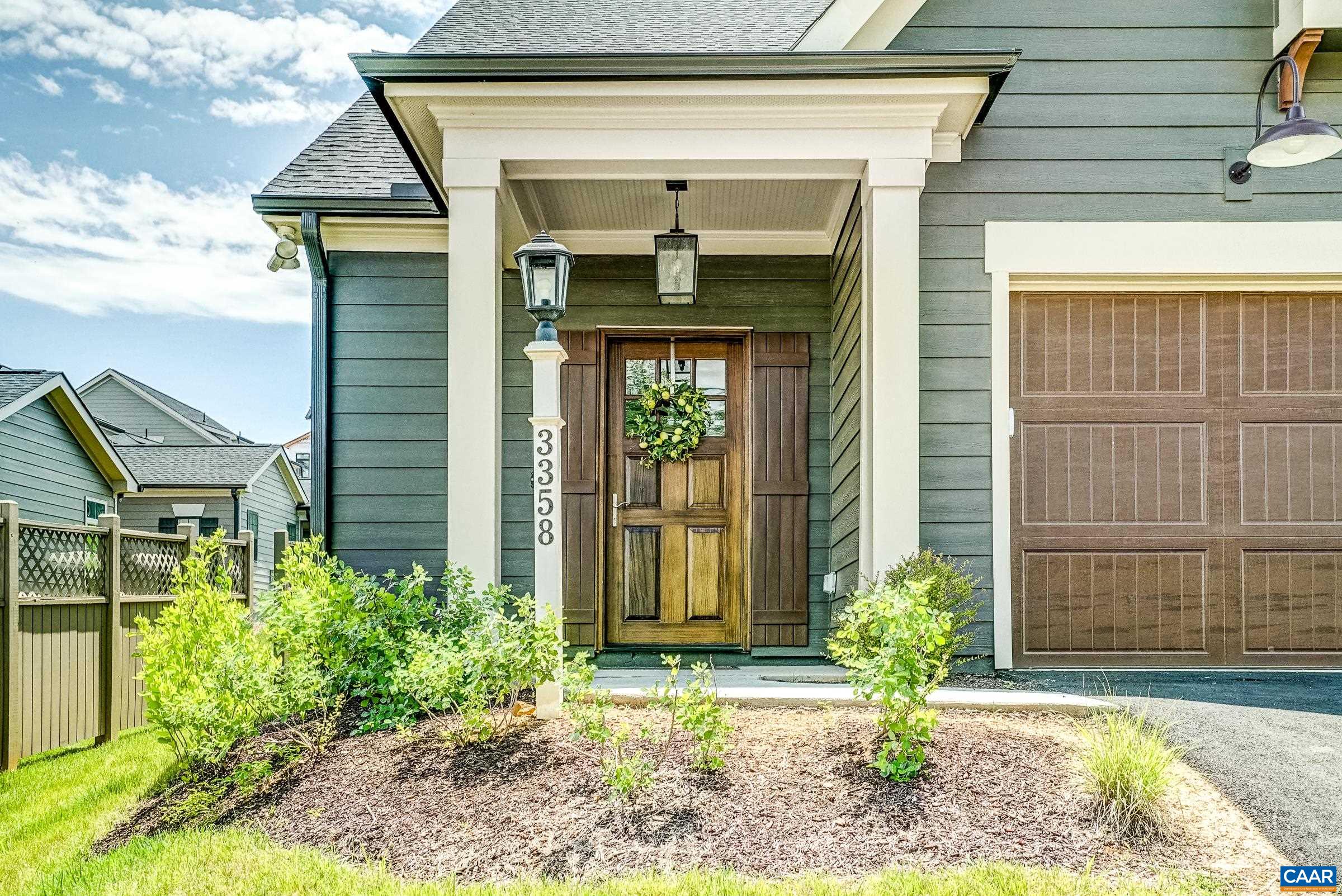 3358 CROSSCREEK PL
