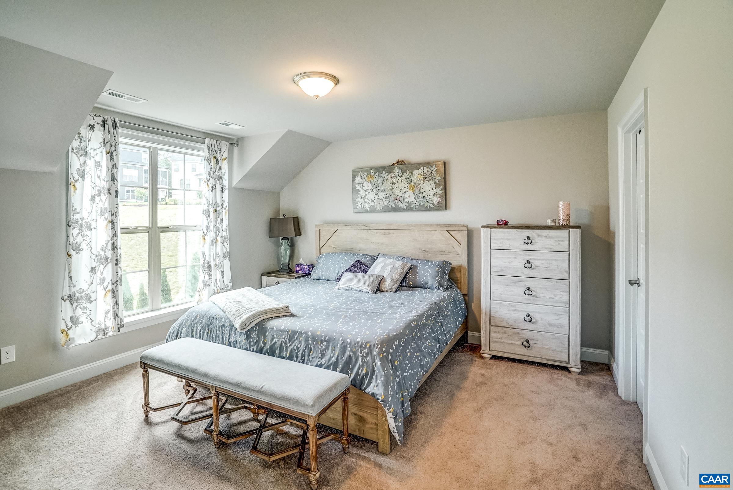 3358 CROSSCREEK PL