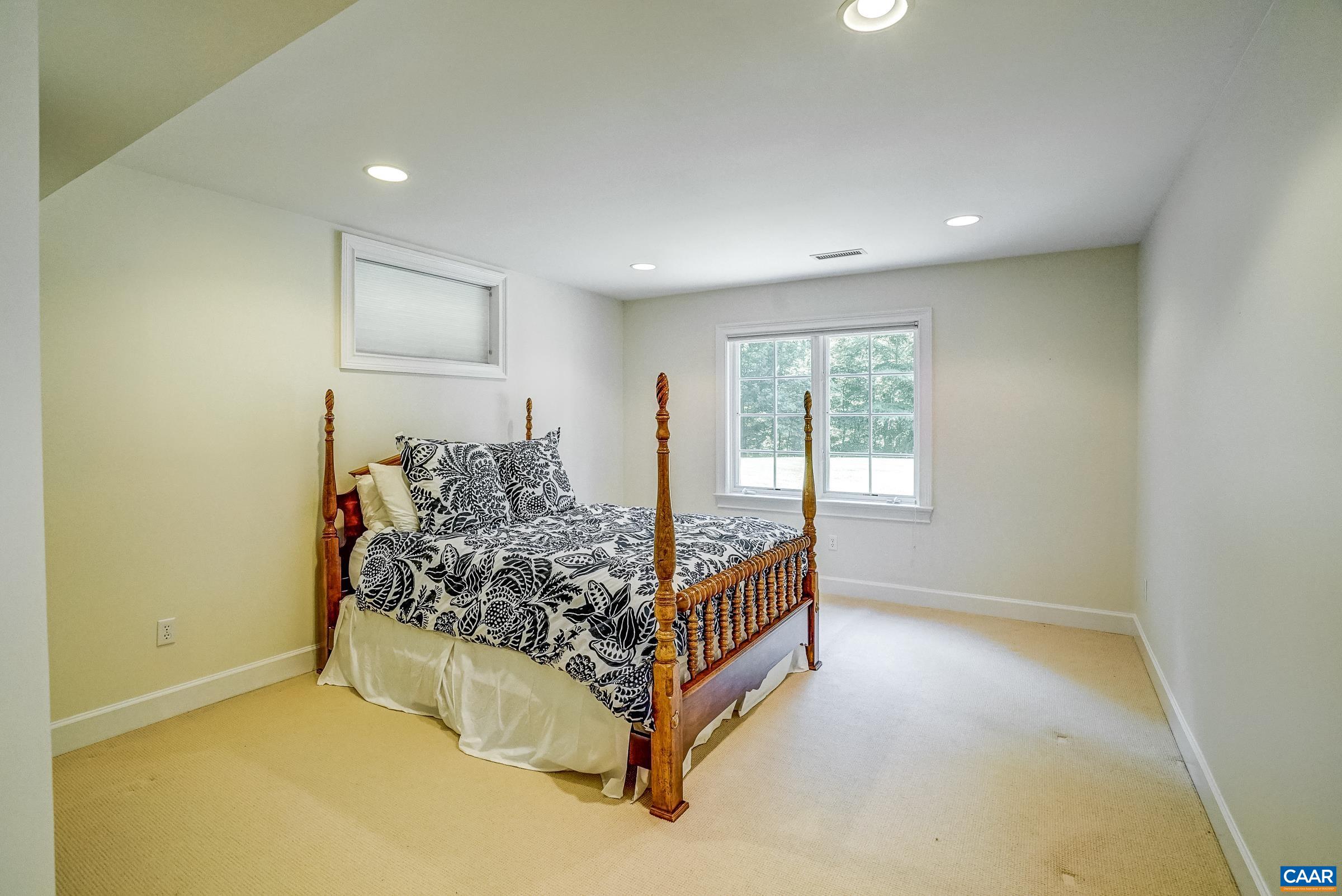 3170 BEAU MONT FARM RD