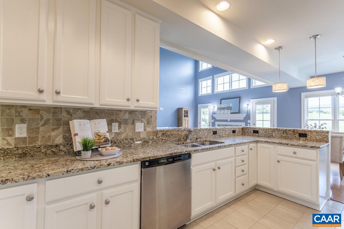 614 BAYWICK CIR
