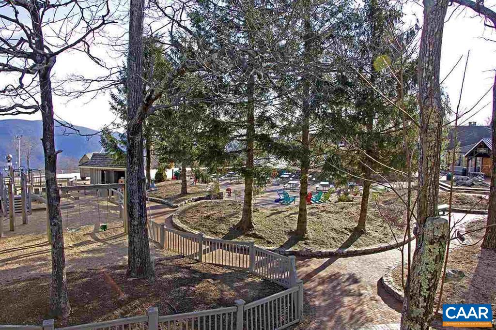 152 MOUNTAIN INN CONDOS