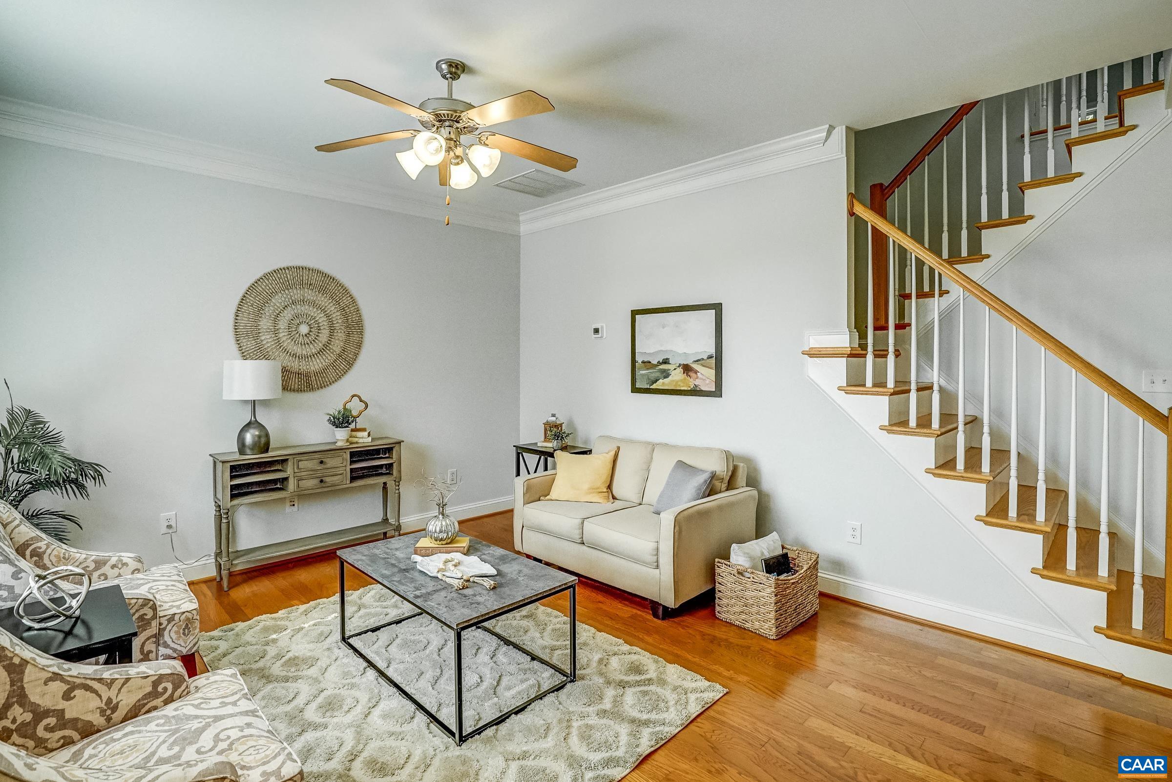 1110 EDMOND CT