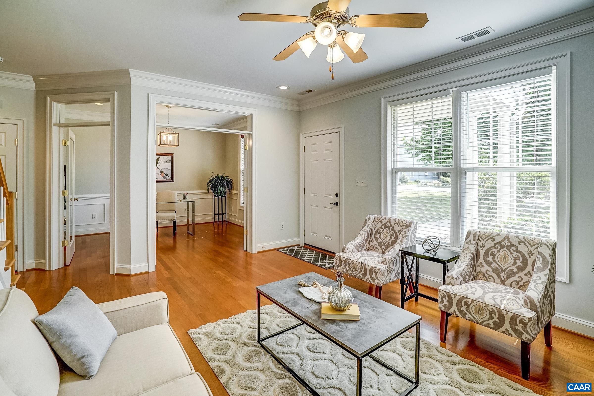 1110 EDMOND CT