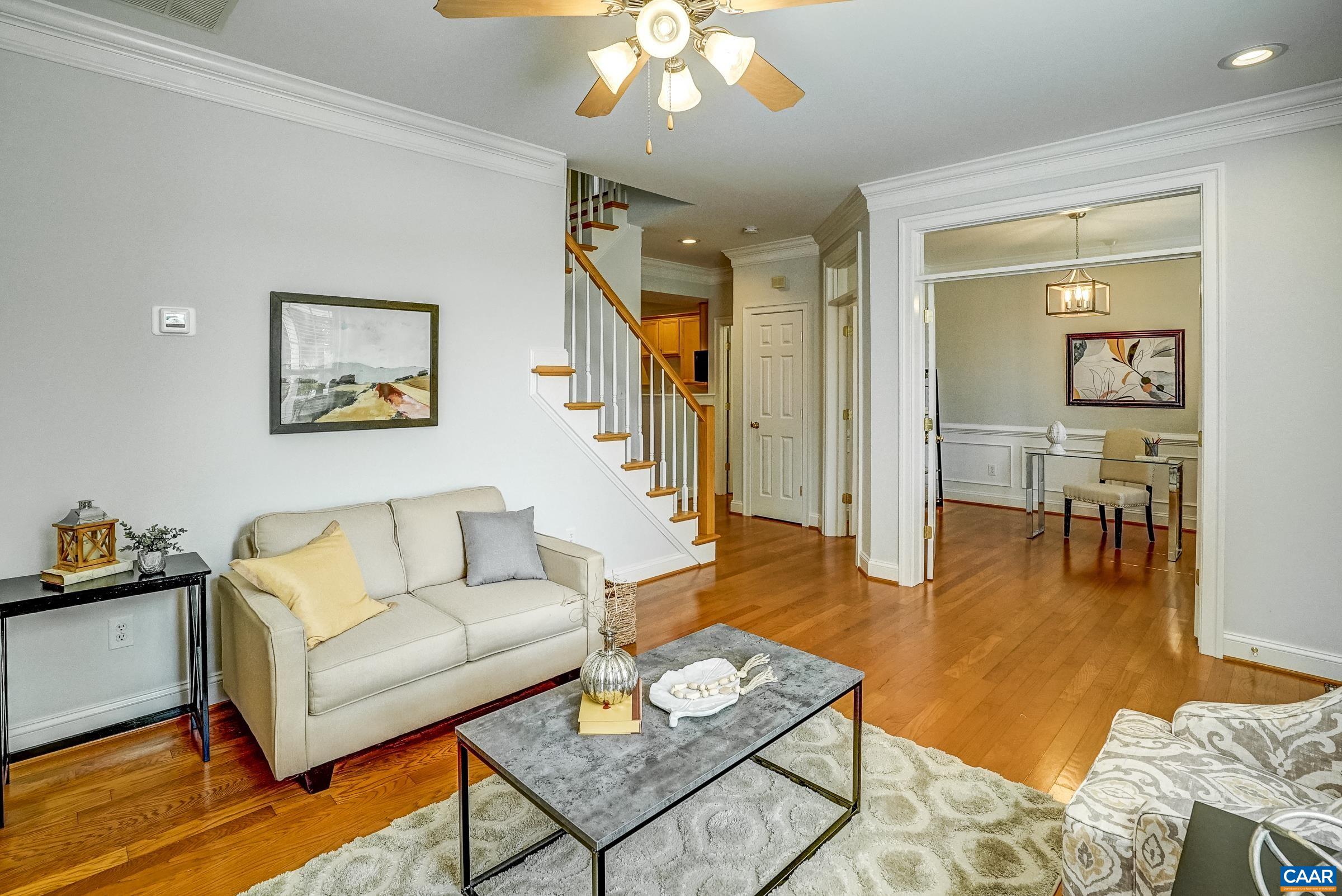 1110 EDMOND CT