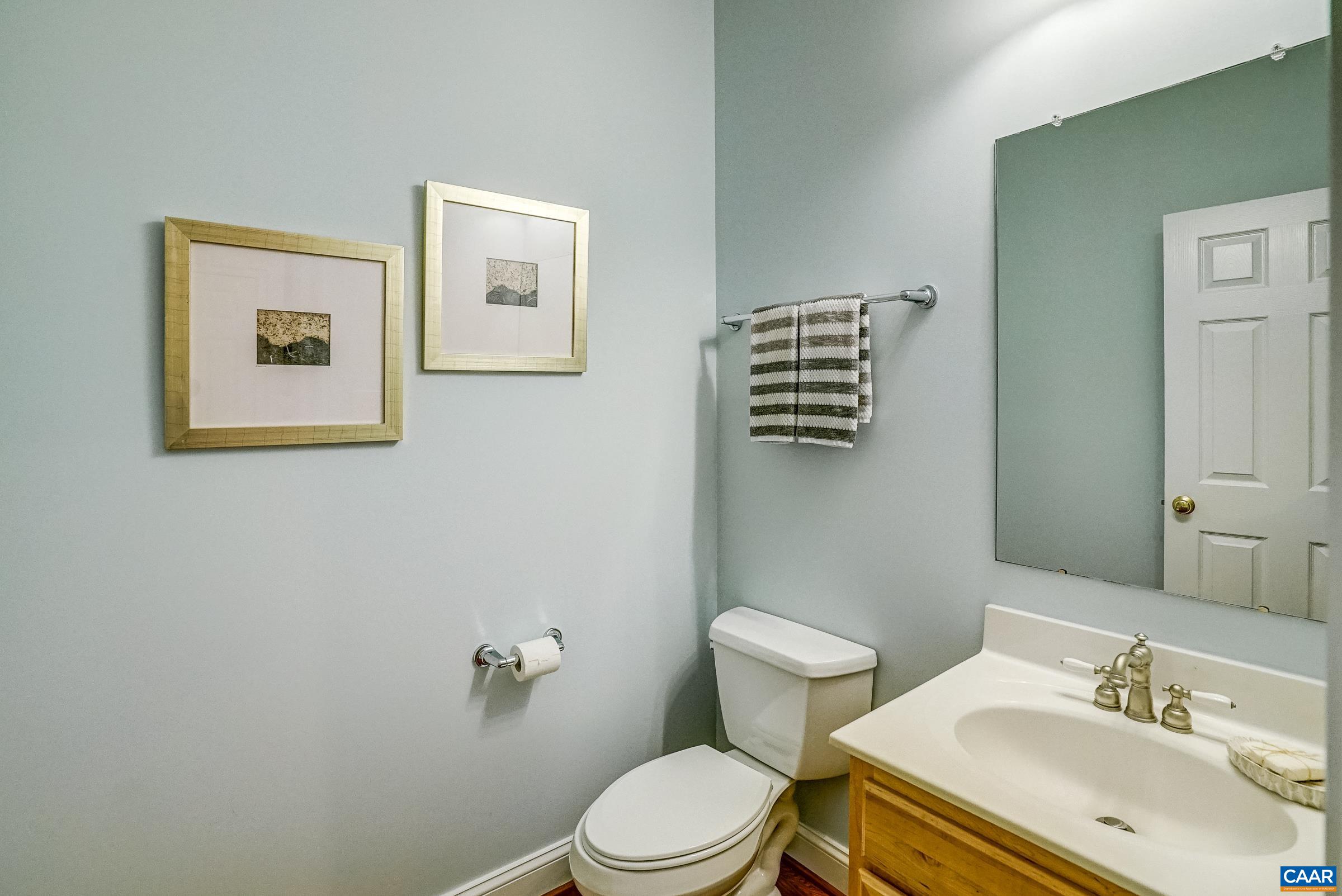 1110 EDMOND CT