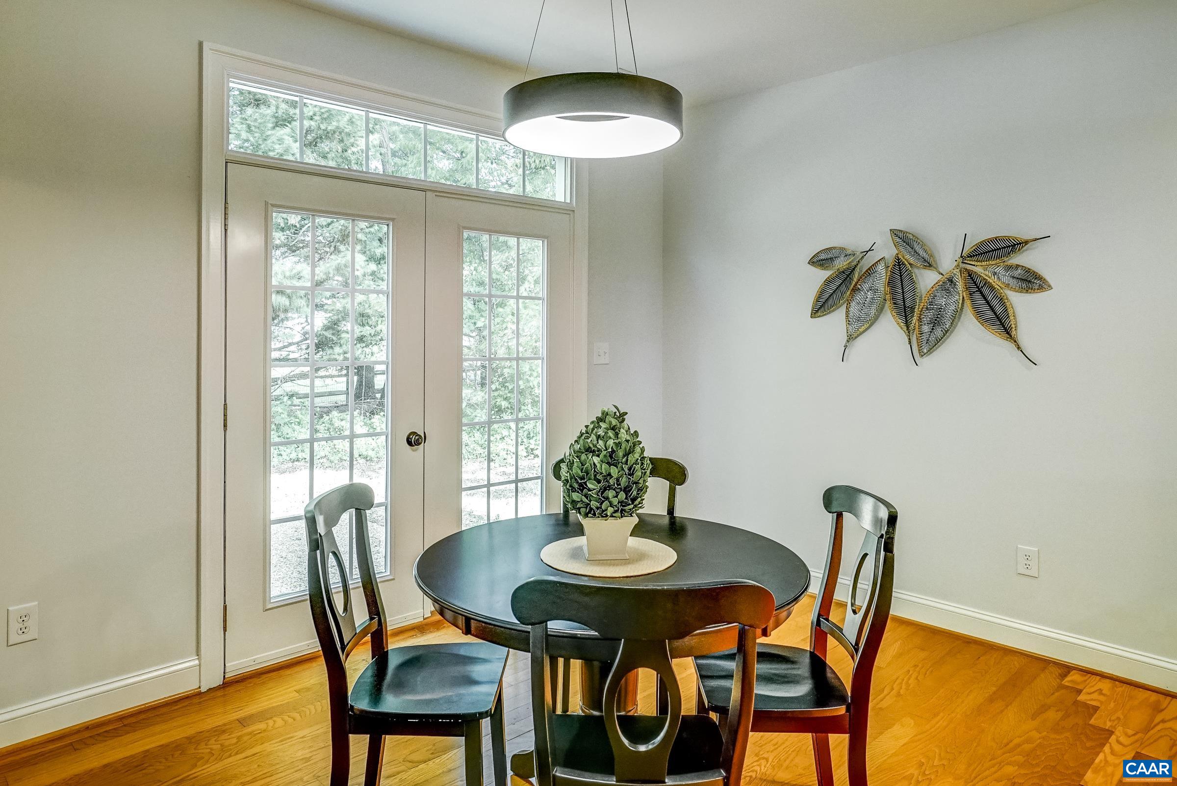 1110 EDMOND CT