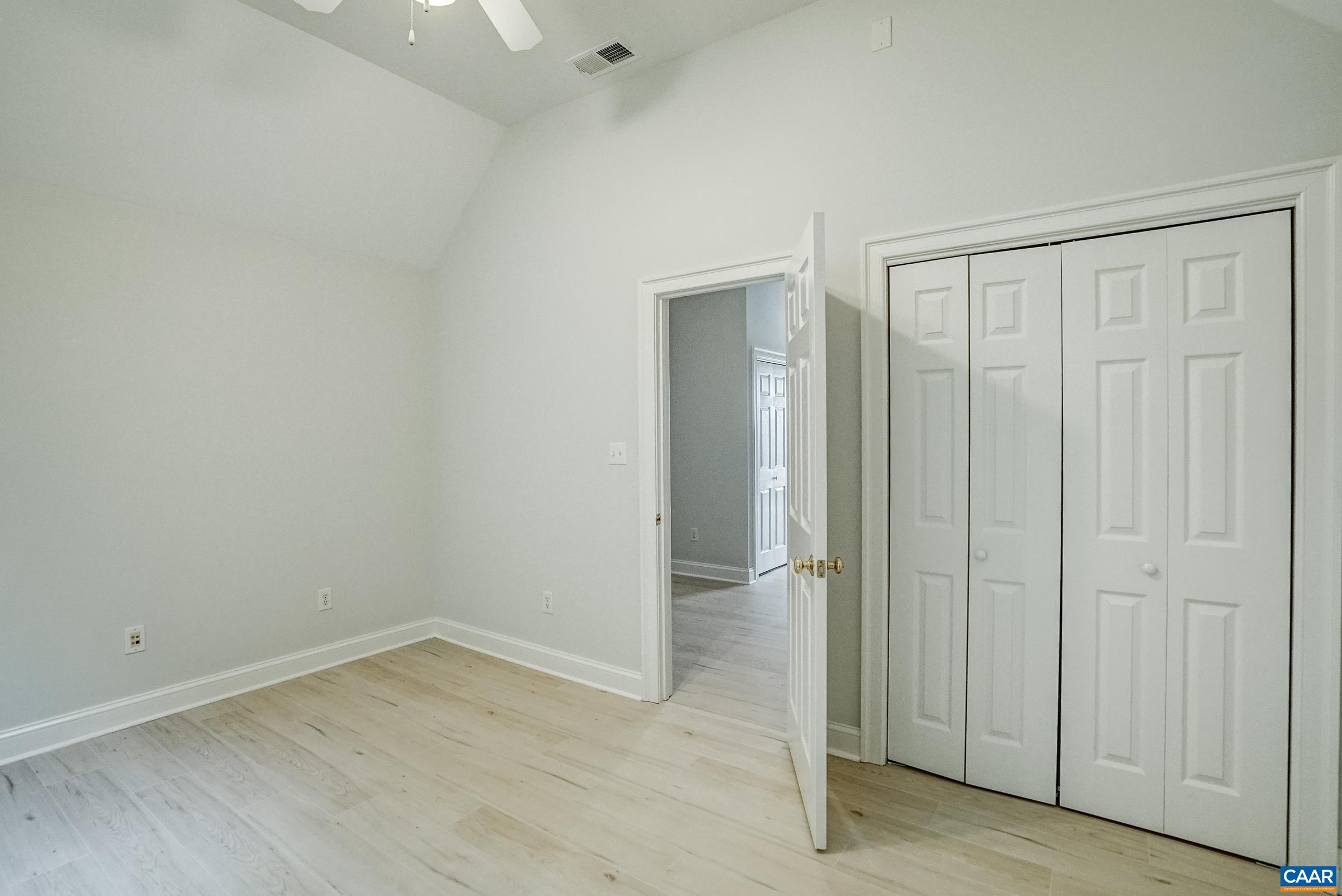 1110 EDMOND CT