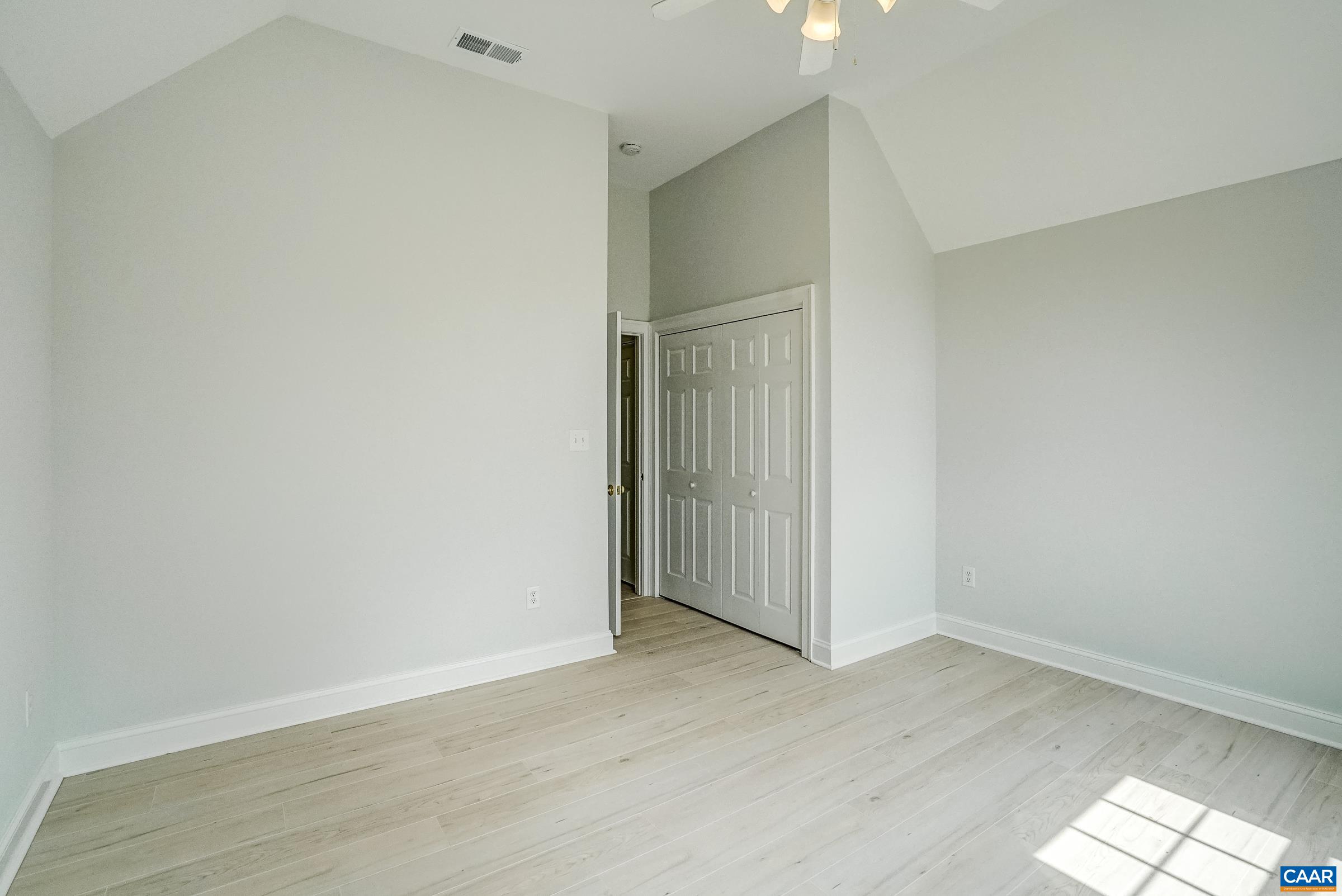 1110 EDMOND CT