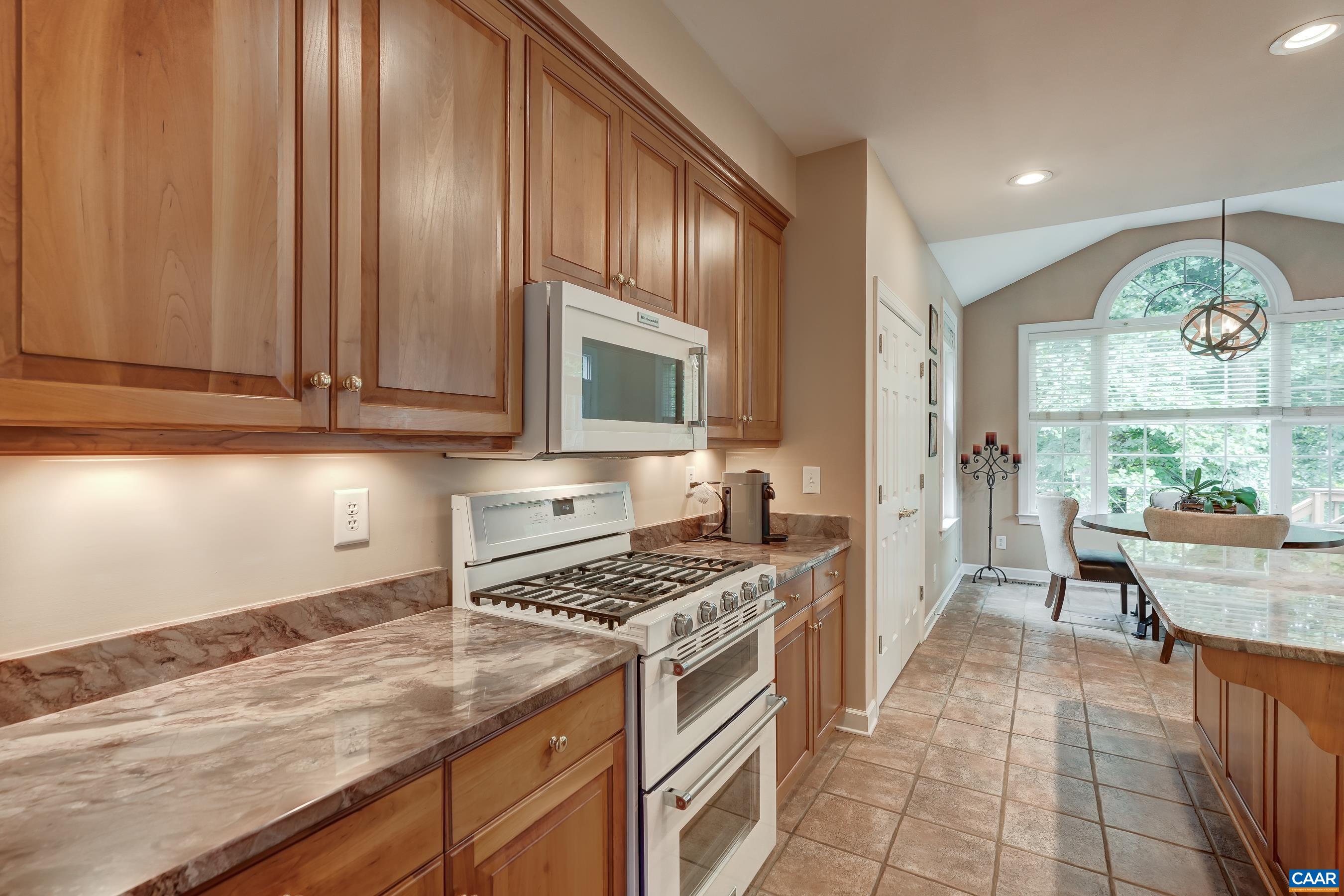 1288 STILL MEADOW AVE