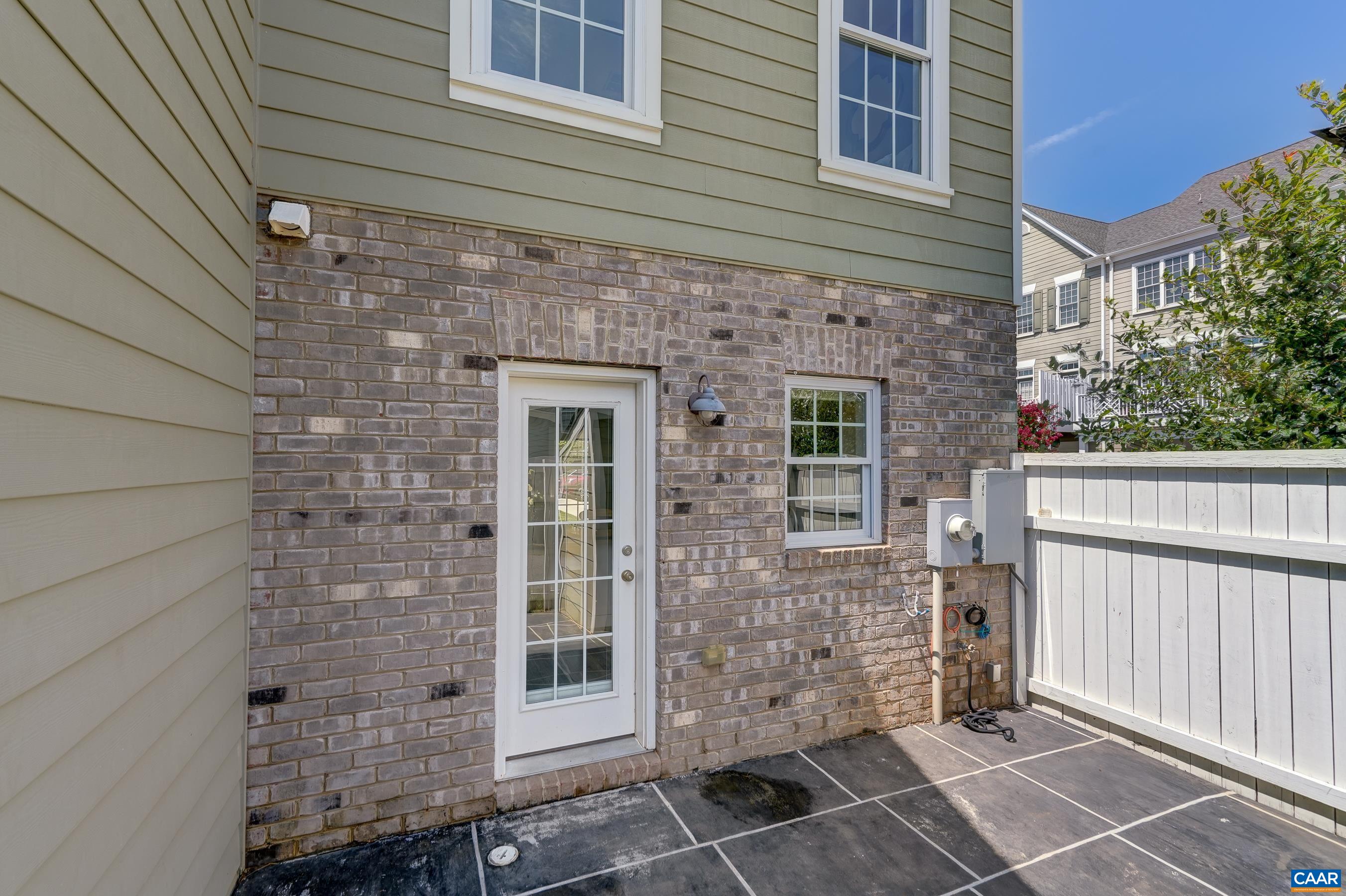 249 PENSHAW CT