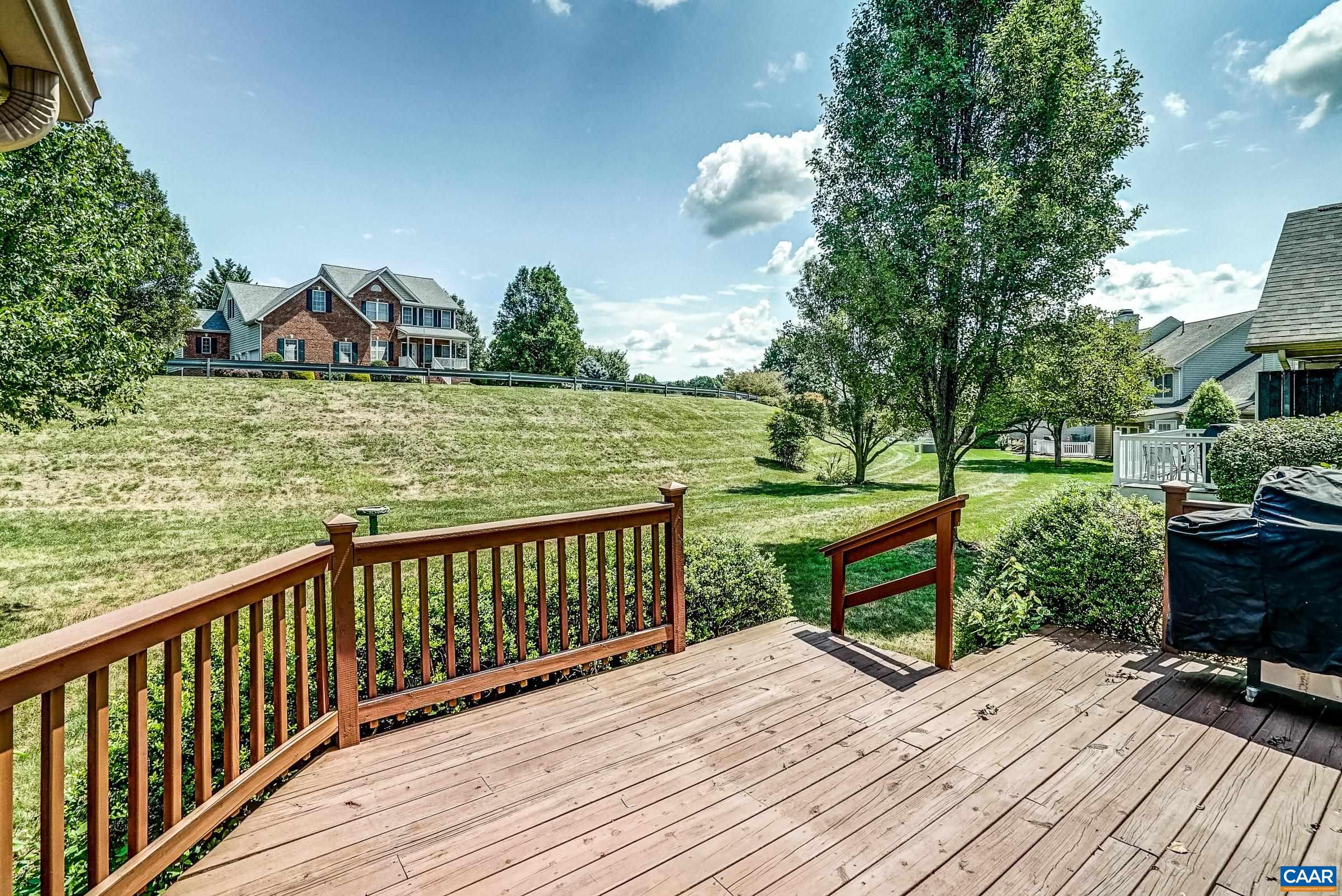 65 ASHLEIGH DR
