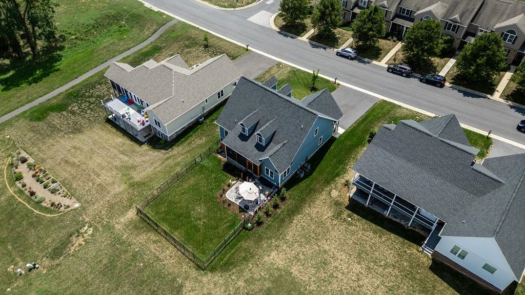 44 WHISPERING OAKS DR