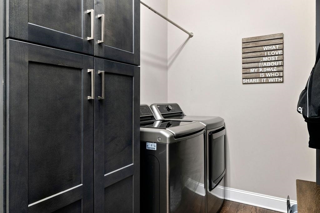 44 WHISPERING OAKS DR