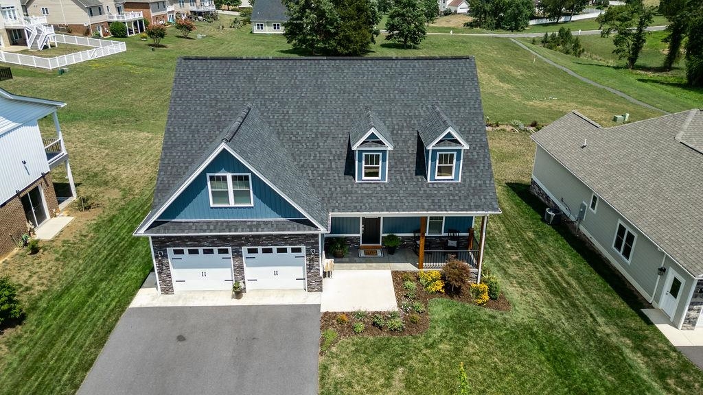 44 WHISPERING OAKS DR